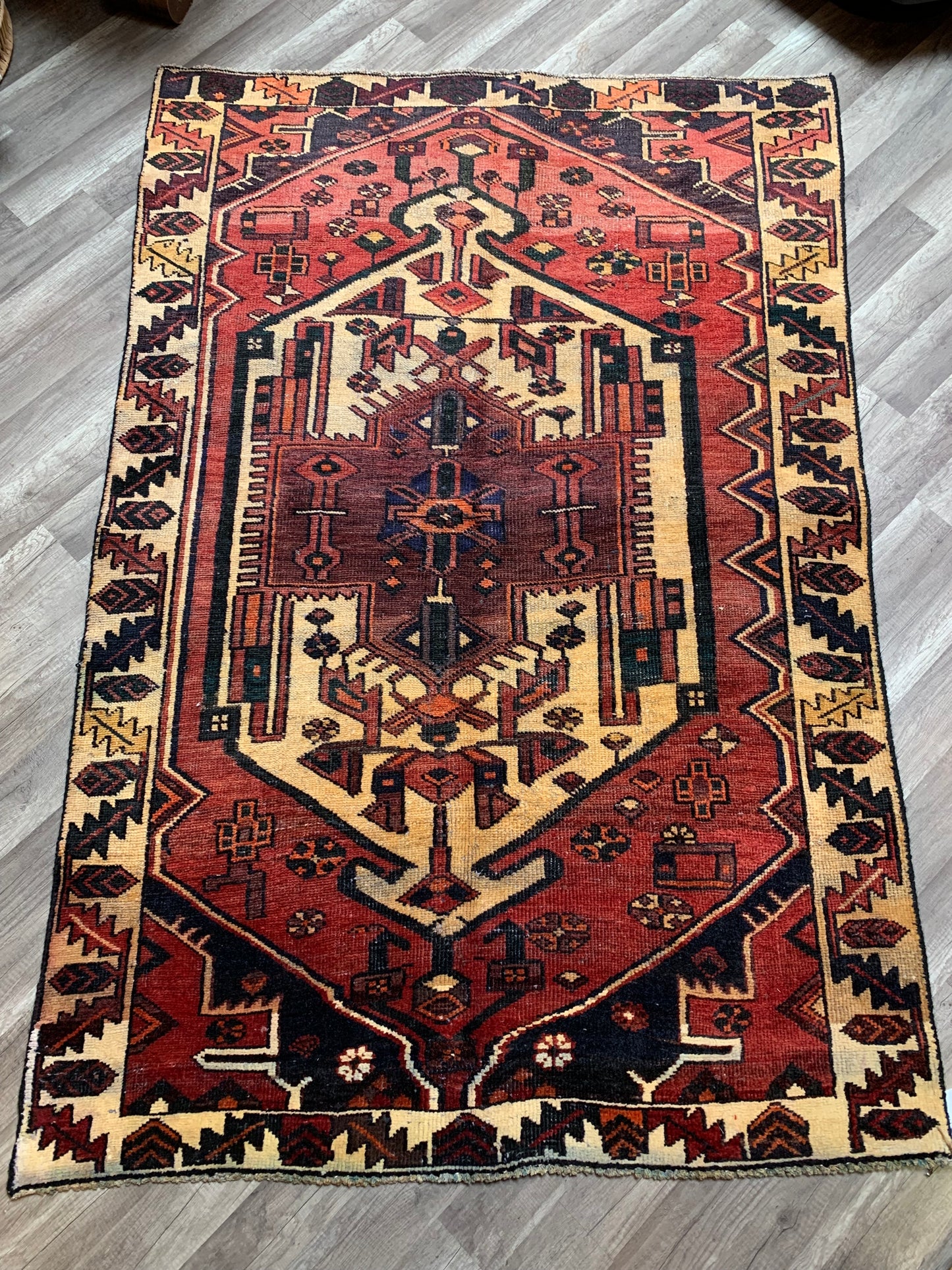Vintage Persian Area Rug No. A1173 - 4.5' x 6.5'