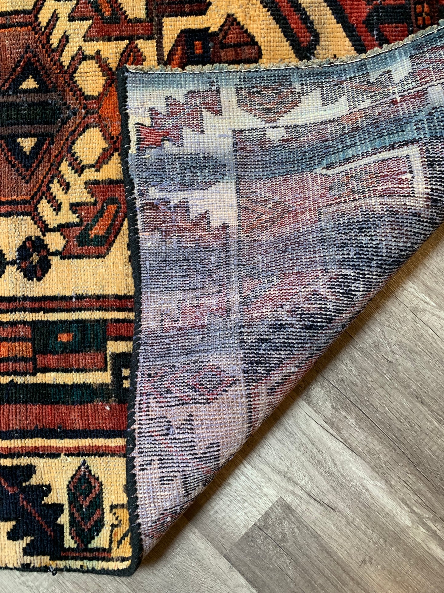Vintage Persian Area Rug No. A1173 - 4.5' x 6.5'