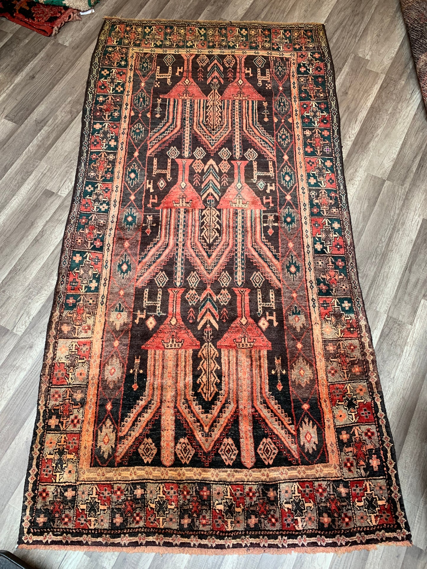 Vintage Persian Area Rug No. A1176 - 4.1' x8.1'