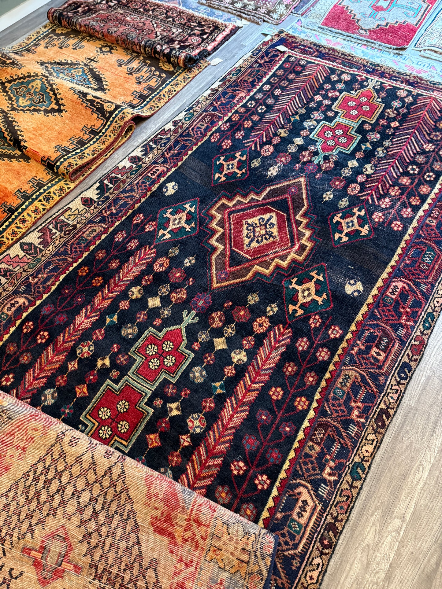 Vintage Persian Area Rug No. A1187 - 3.3'x7'