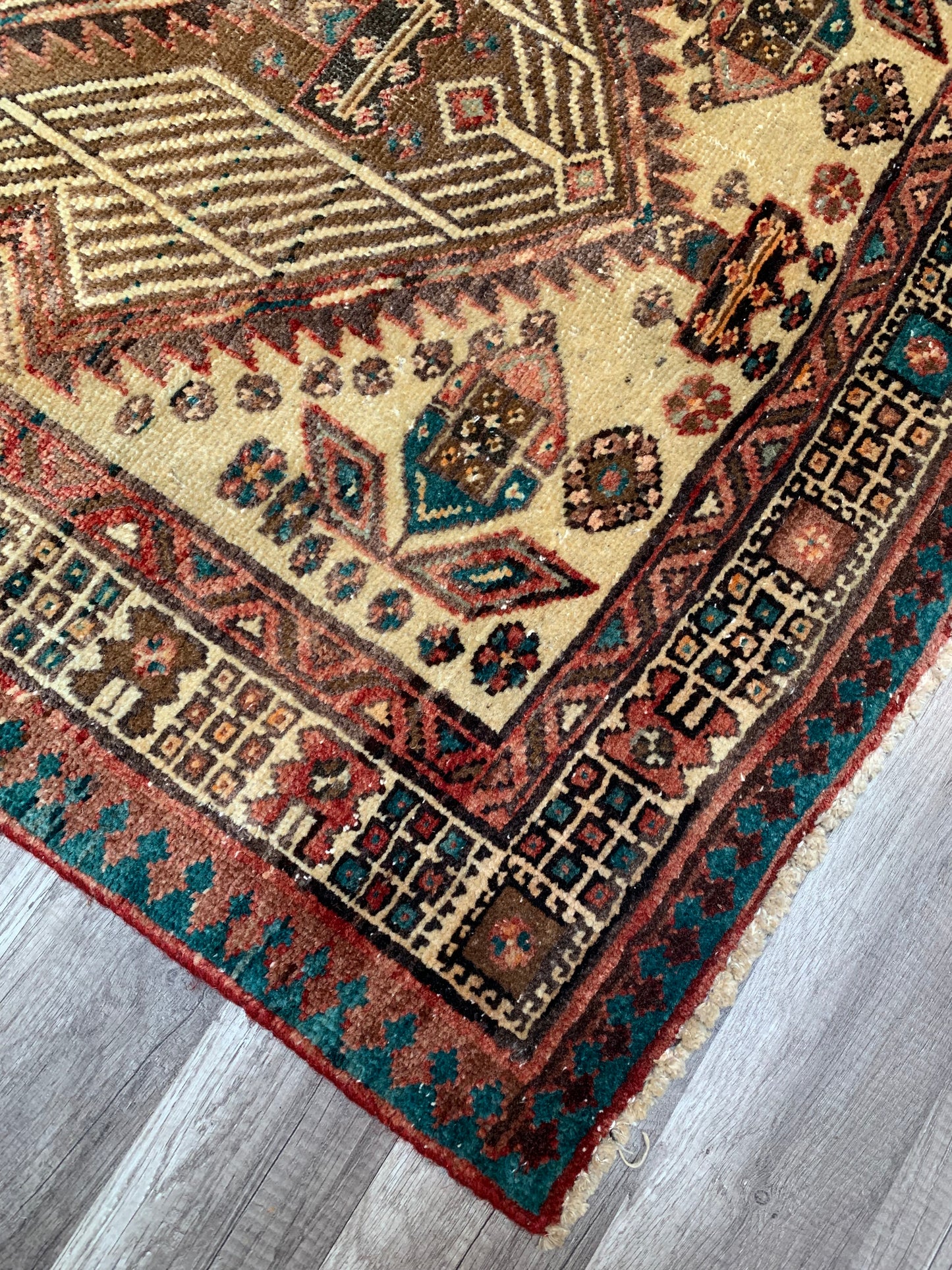 Reserved for Kendall - Vintage Persian Area Rug No. A1174 - 3' x5.2'
