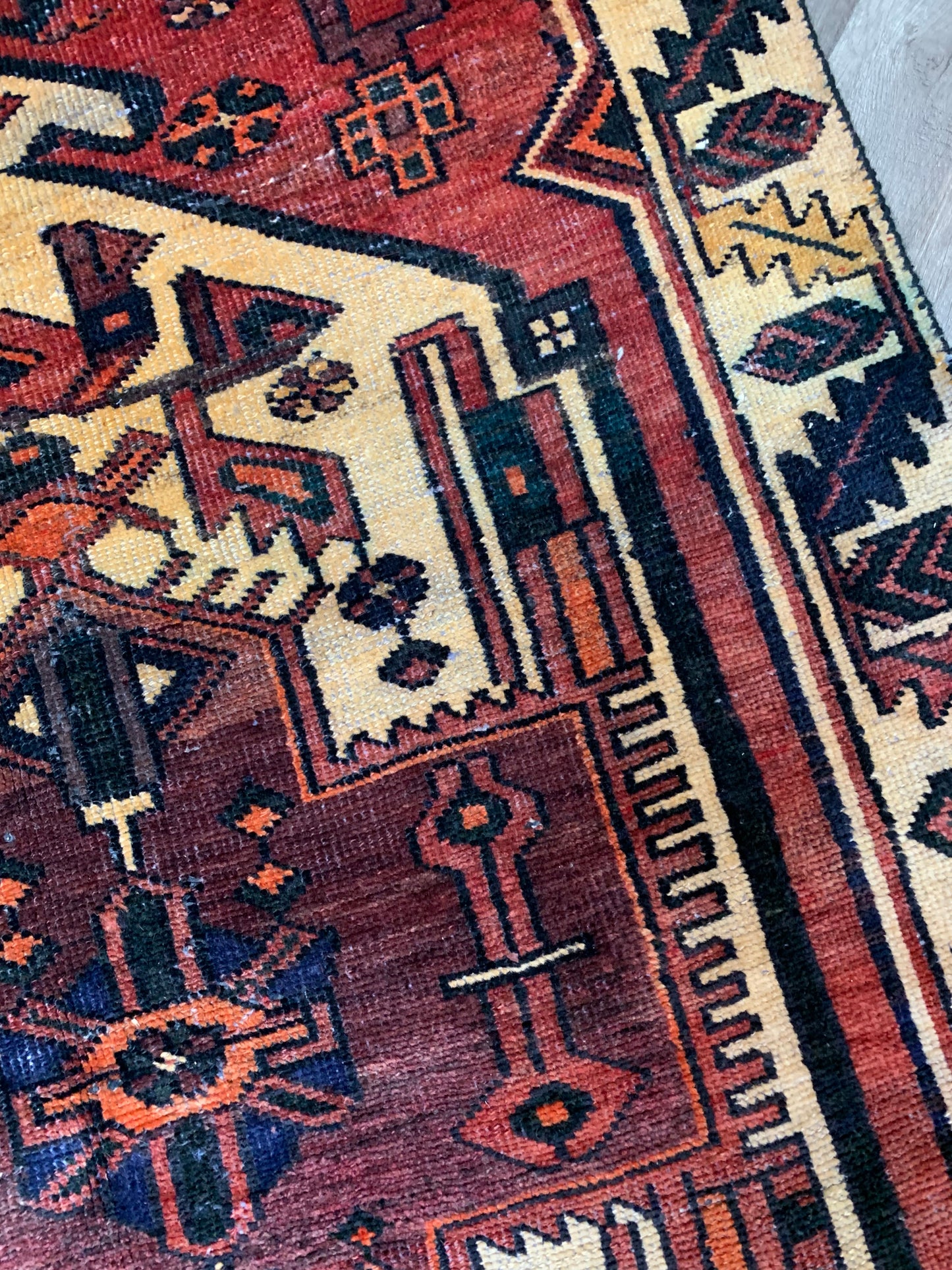 Vintage Persian Area Rug No. A1173 - 4.5' x 6.5'