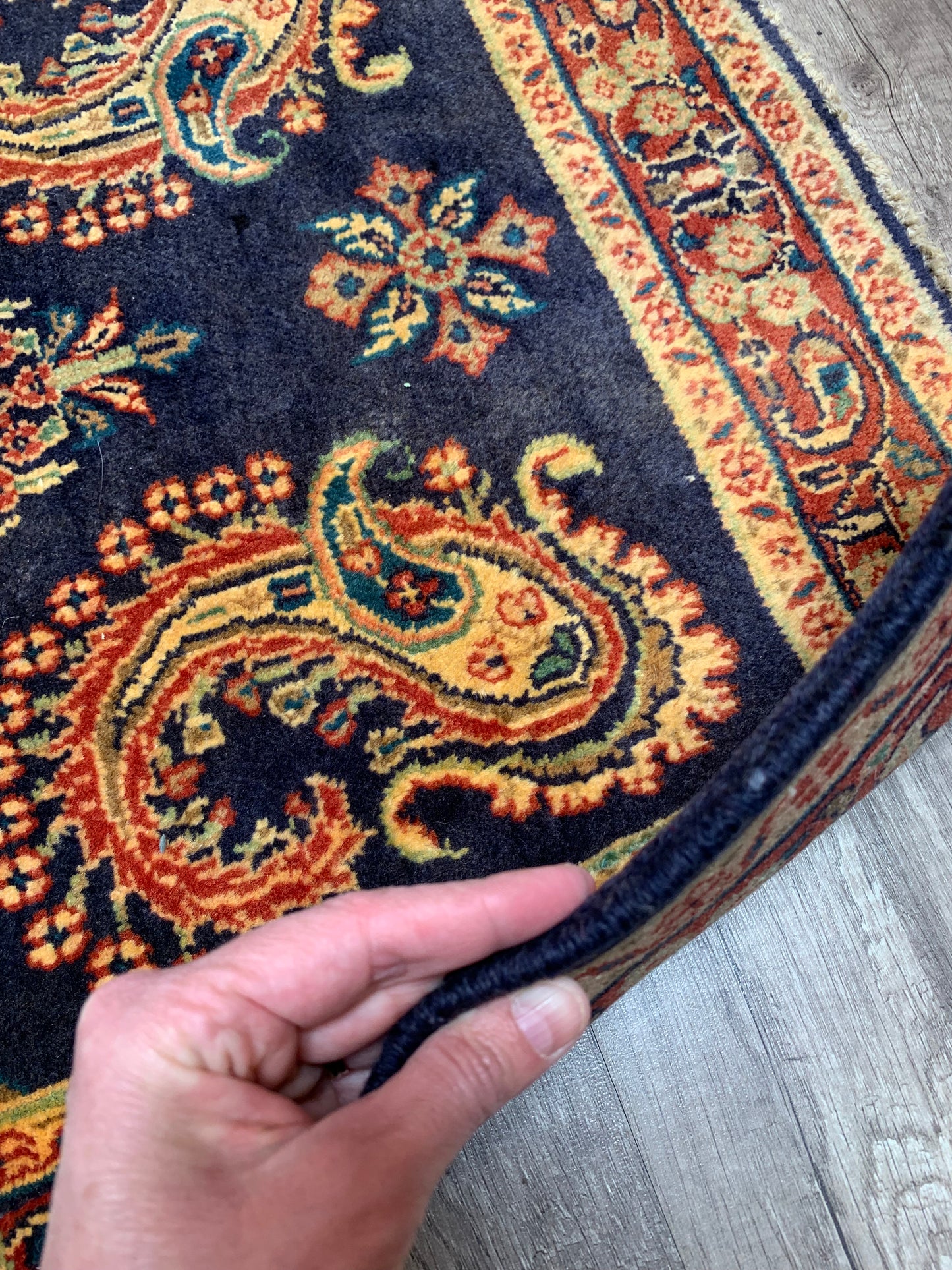 Vintage Persian Area Rug No. A1171 - 2.4' x 3.5'