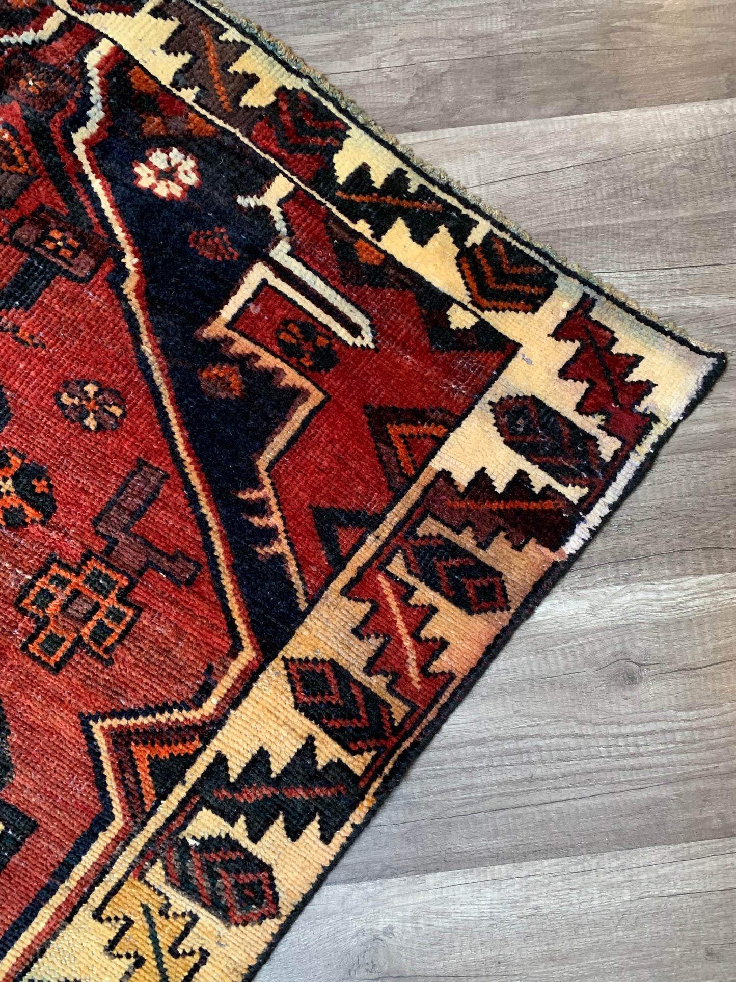 Vintage Persian Area Rug No. A1173 - 4.5' x 6.5'