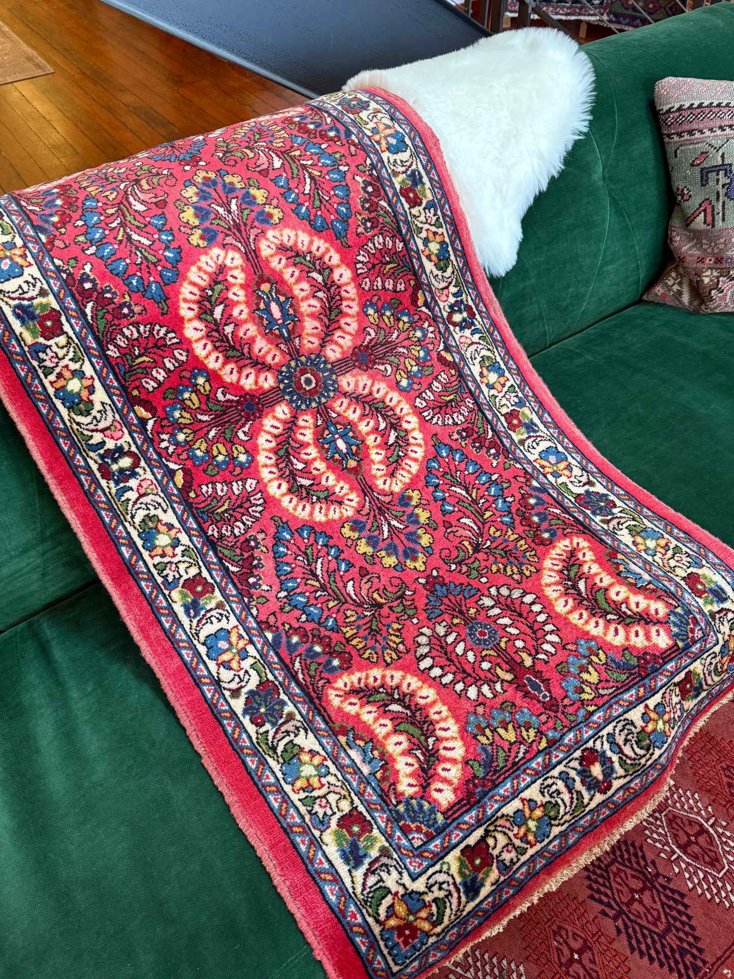 Vintage Persian Sarouk Runner Rug No. R1201 - 2.2' x 4.6'