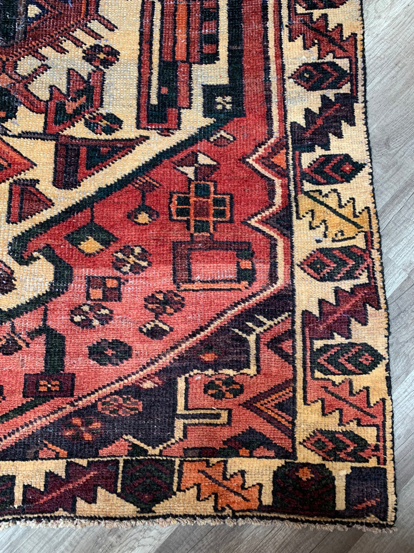 Vintage Persian Area Rug No. A1173 - 4.5' x 6.5'