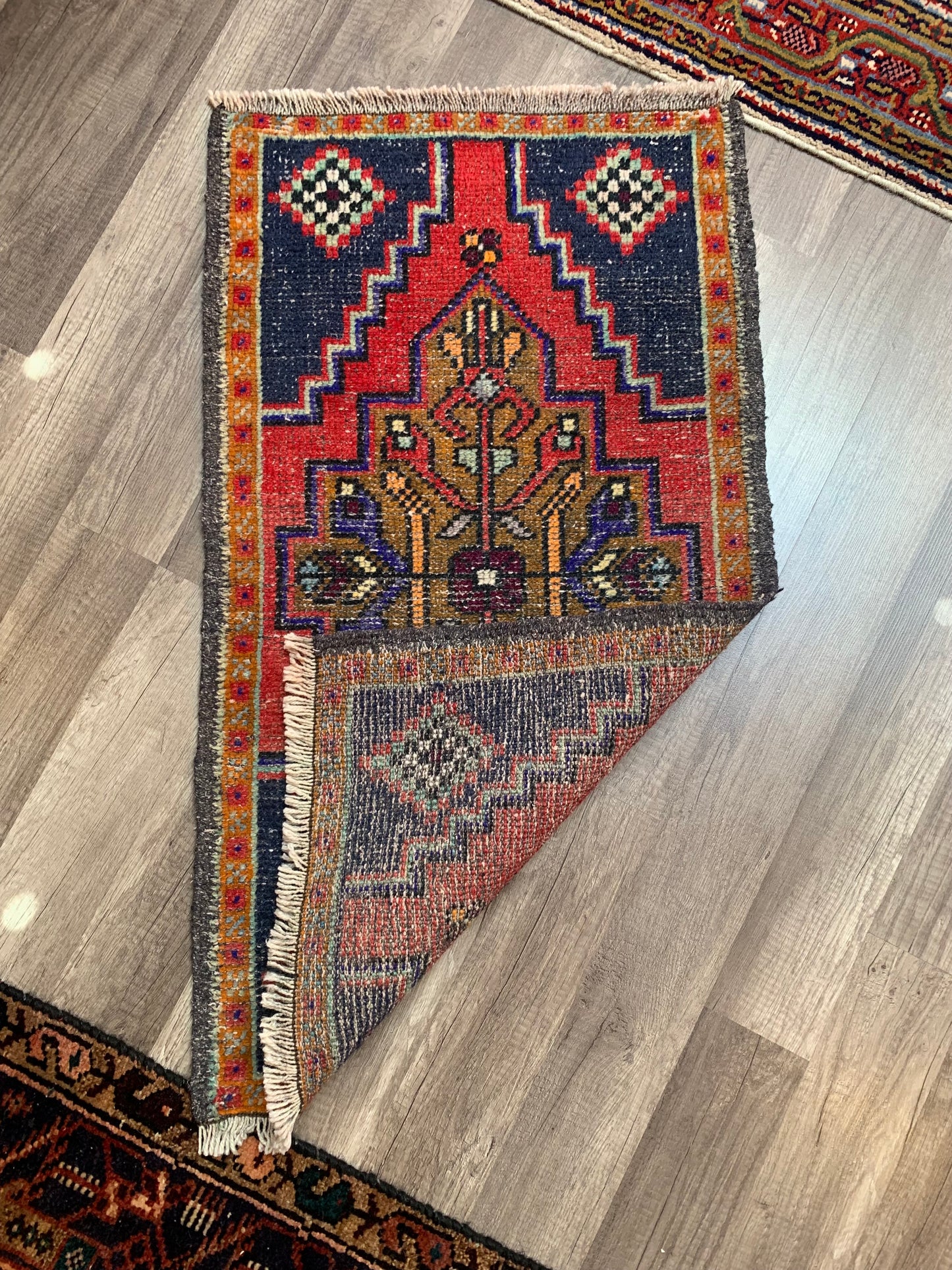 Vintage Turkish Mini Rug 1.7’x3.2' - No. 673