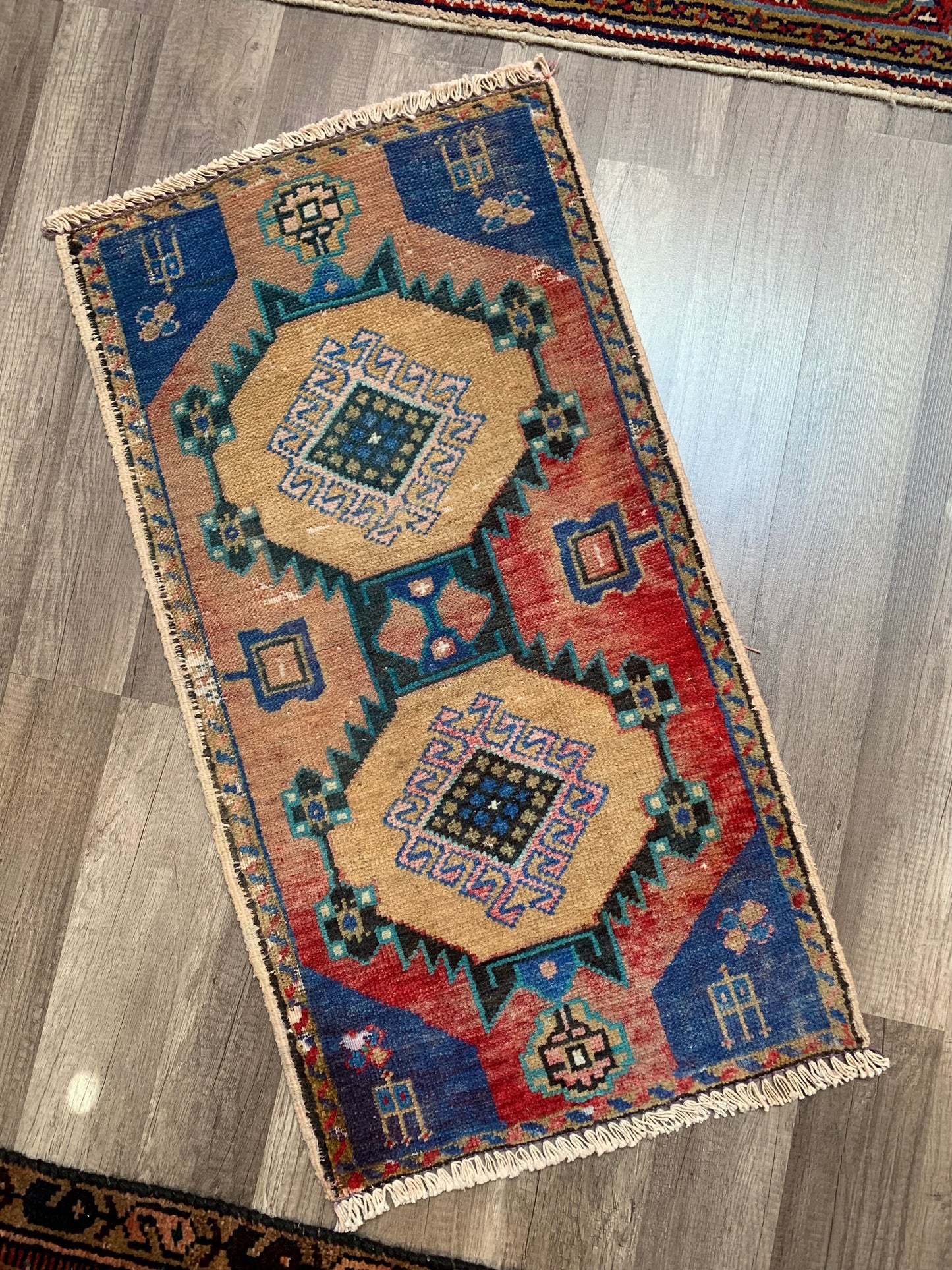 Vintage Turkish Mini Rug 1.5’x3' - No. 672