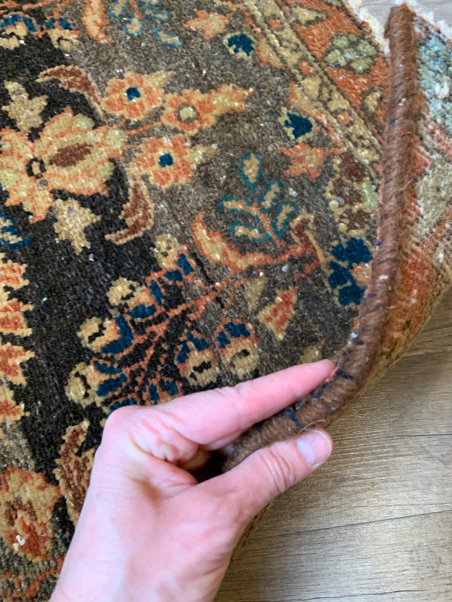 Vintage Persian Runner Rug No. R1172 - 2.7' x 9.3'