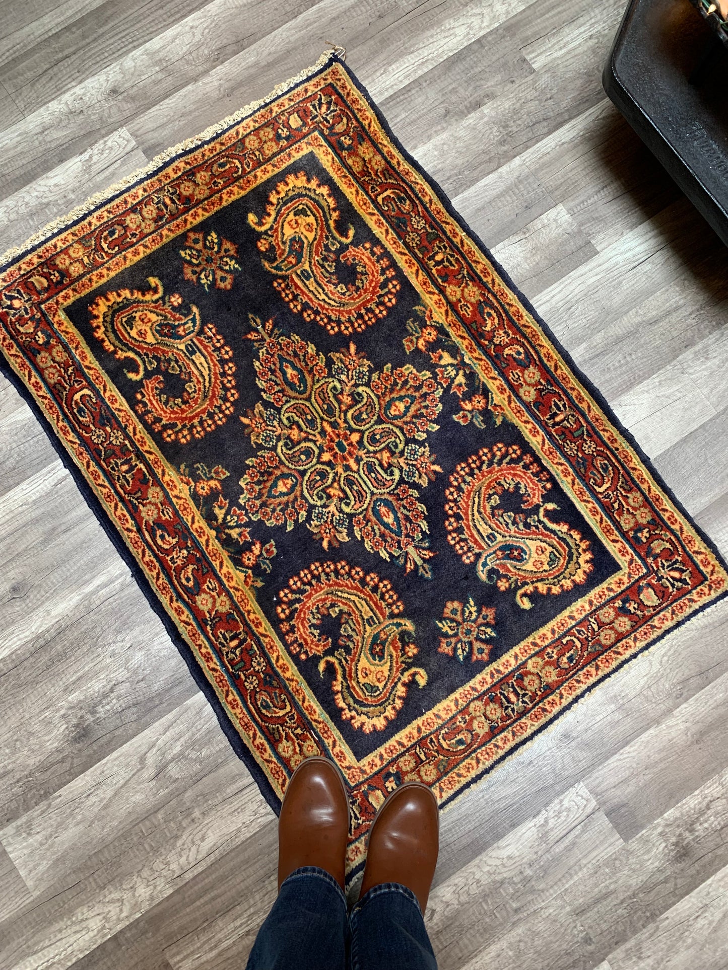 Vintage Persian Area Rug No. A1171 - 2.4' x 3.5'