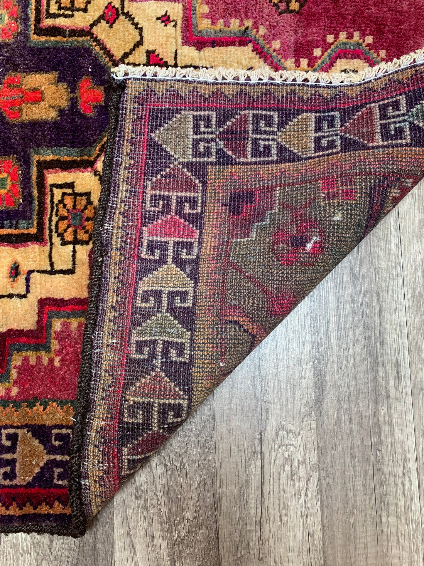 Vintage Persian Area Rug No. A1170 - 2.8' x 4.3'