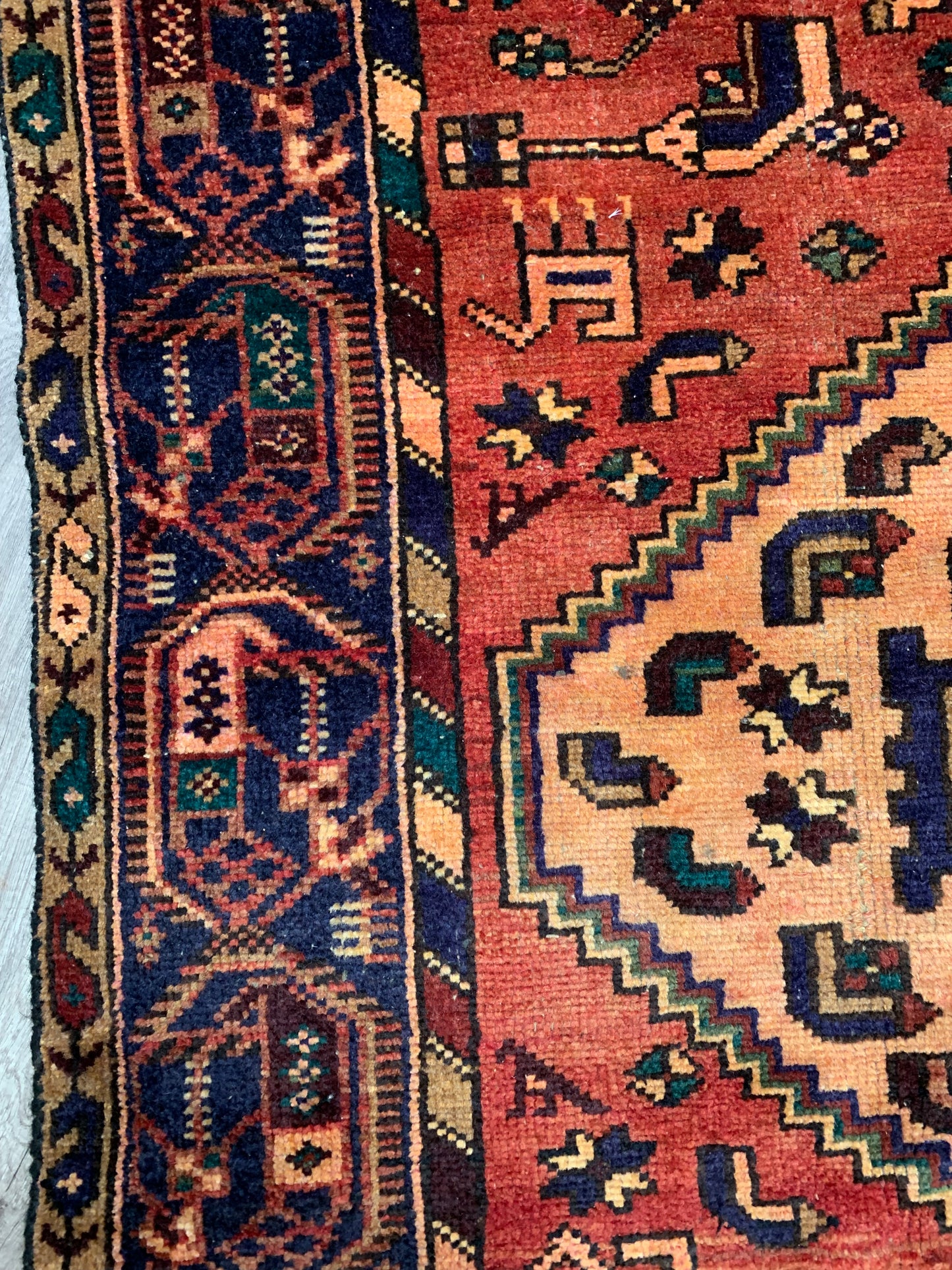 Vintage Persian Area Rug No. A1175 - 4.3' x7.9'