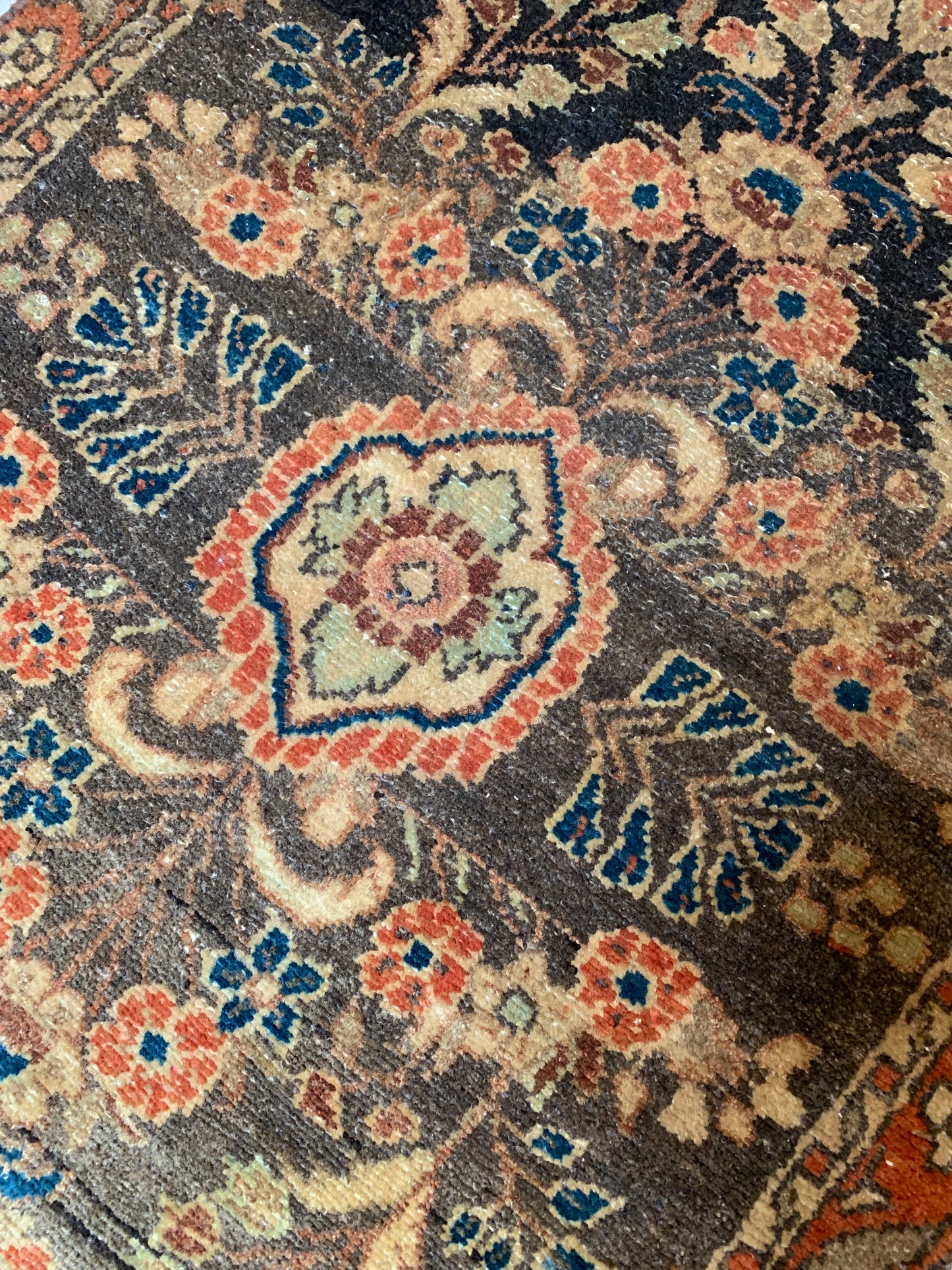 Vintage Persian Runner Rug No. R1172 - 2.7' x 9.3'