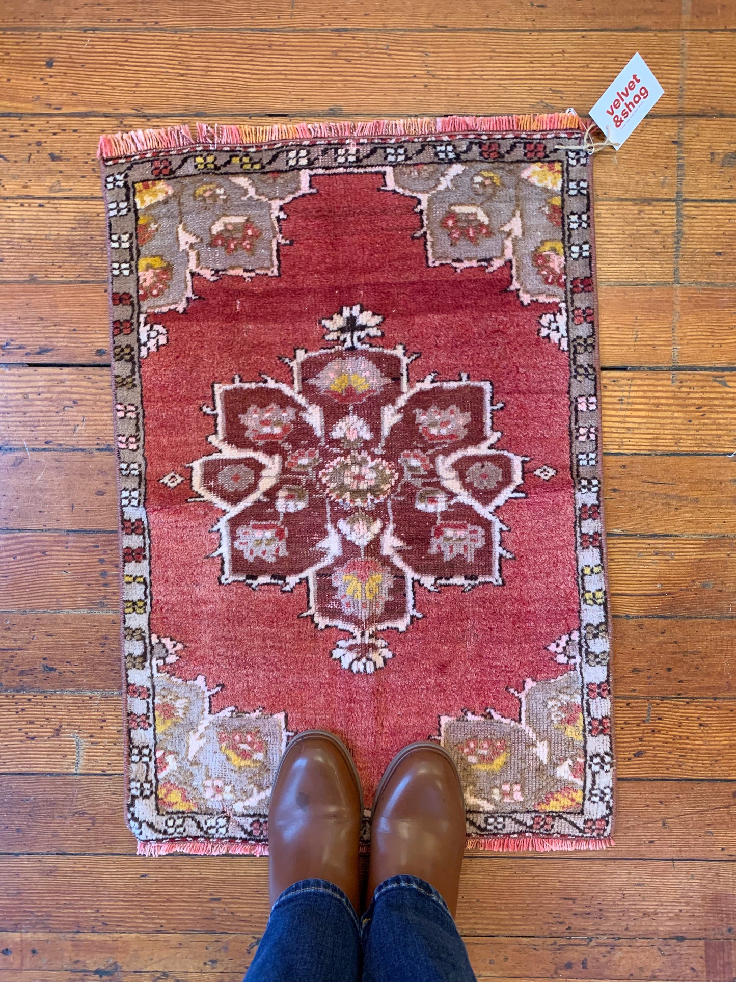Vintage Turkish Mini Rug 1.7'x2.5' - No. 635