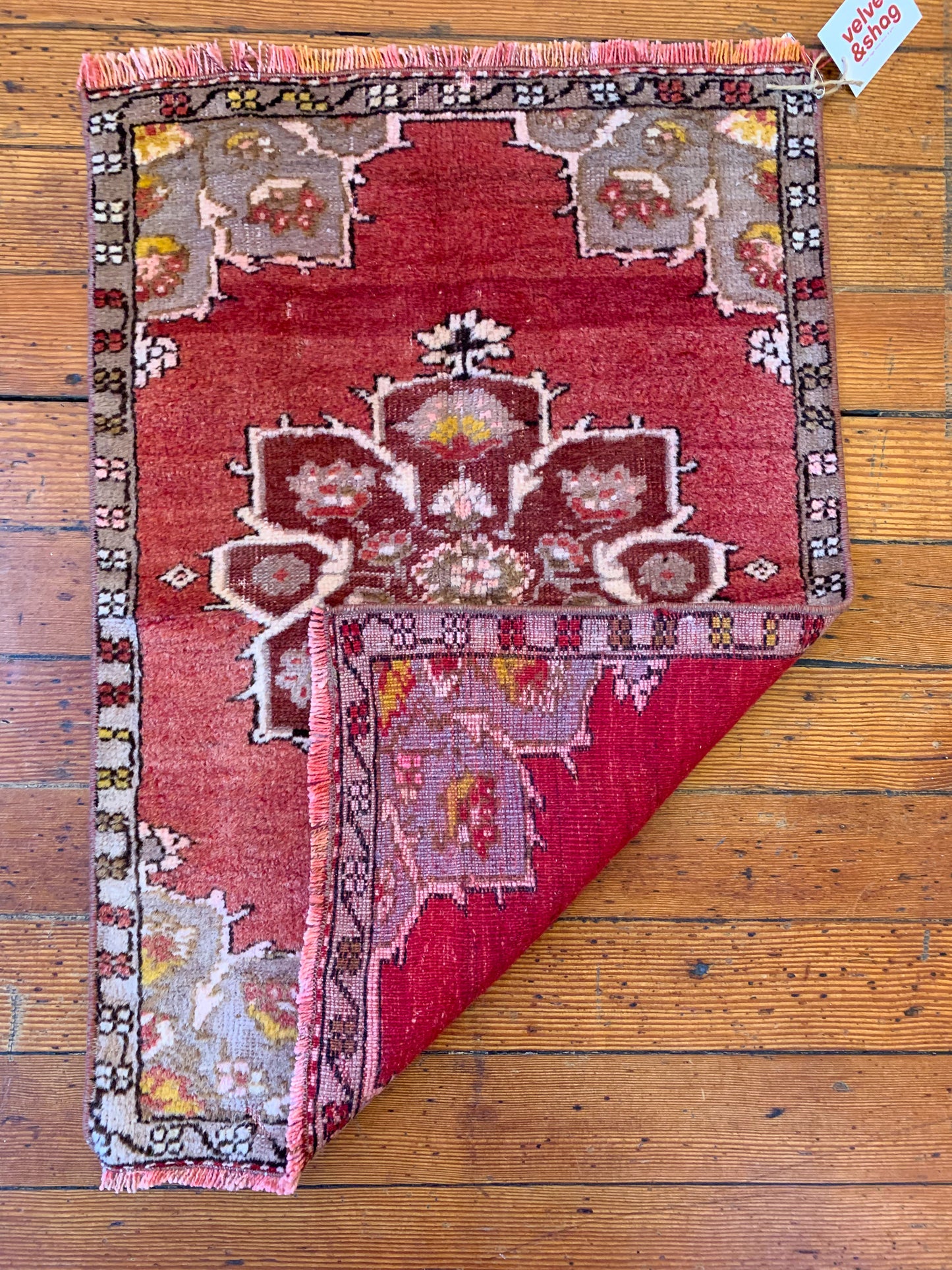 Vintage Turkish Mini Rug 1.7'x2.5' - No. 635