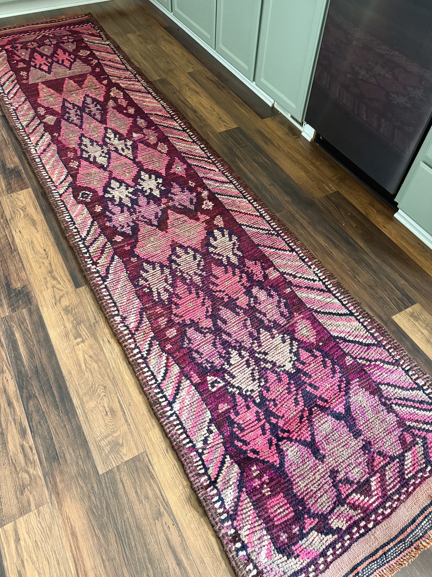 Vintage Turkish Herki Runner Rug No. R1236 - 2.8’x11.8’