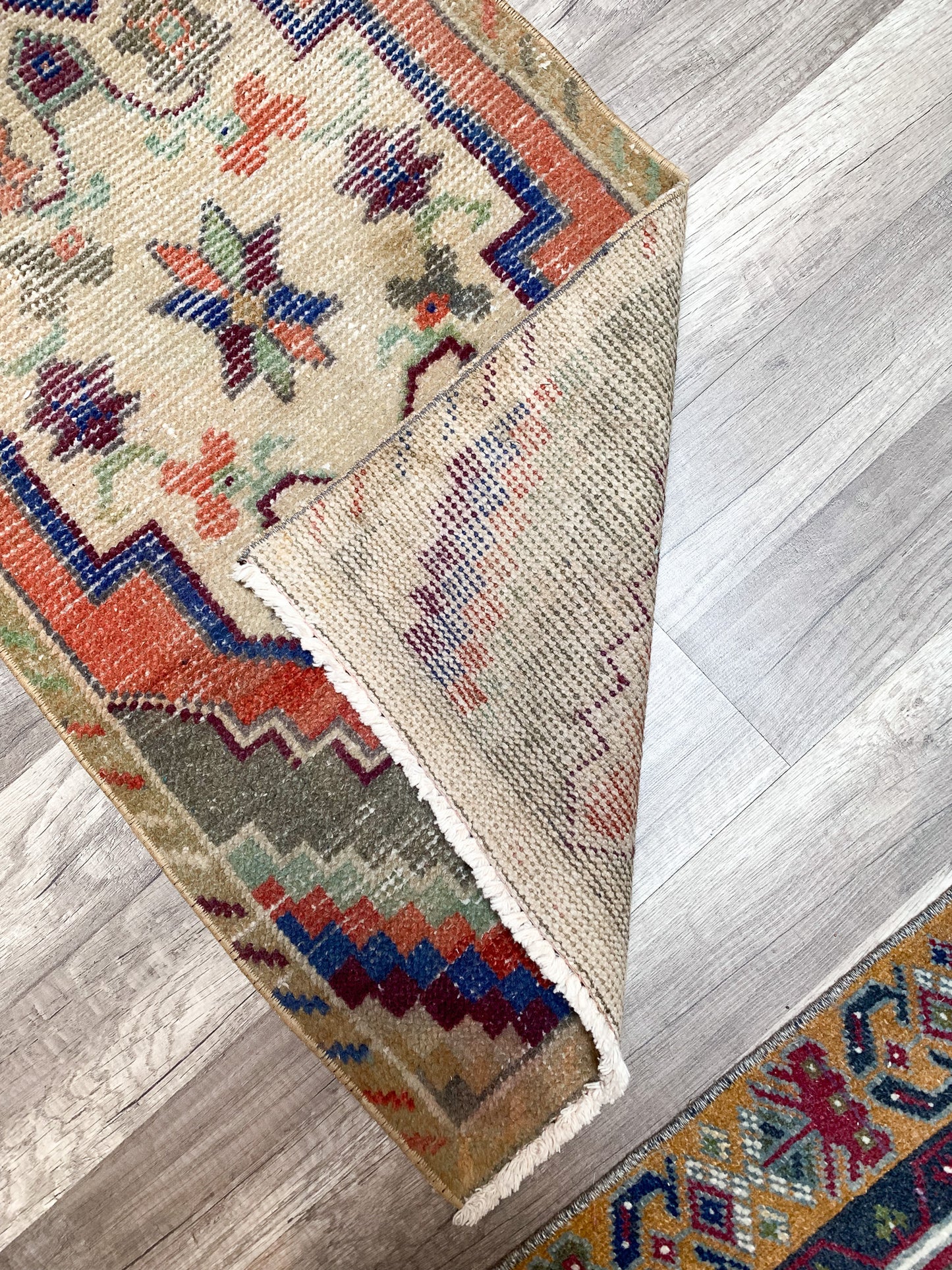 No. 598 - 1.7' x 3.6' Vintage Turkish Mini Rug