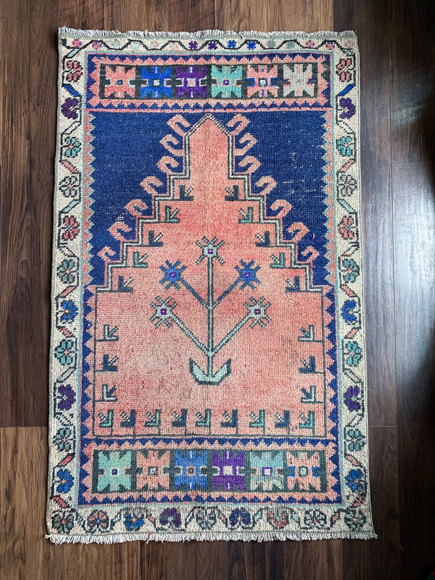 Vintage Turkish Mini Rug 2.5'x4.1' - No. 655