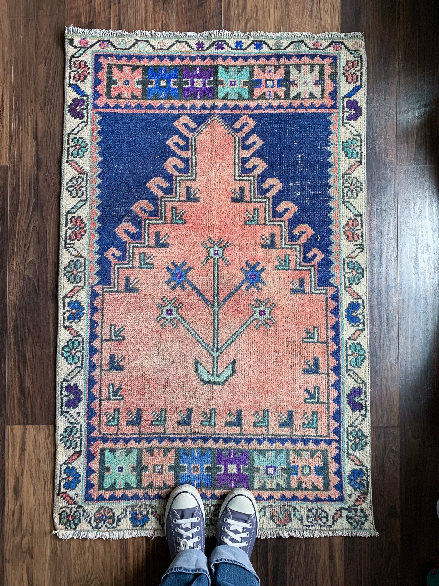Vintage Turkish Mini Rug 2.5'x4.1' - No. 655