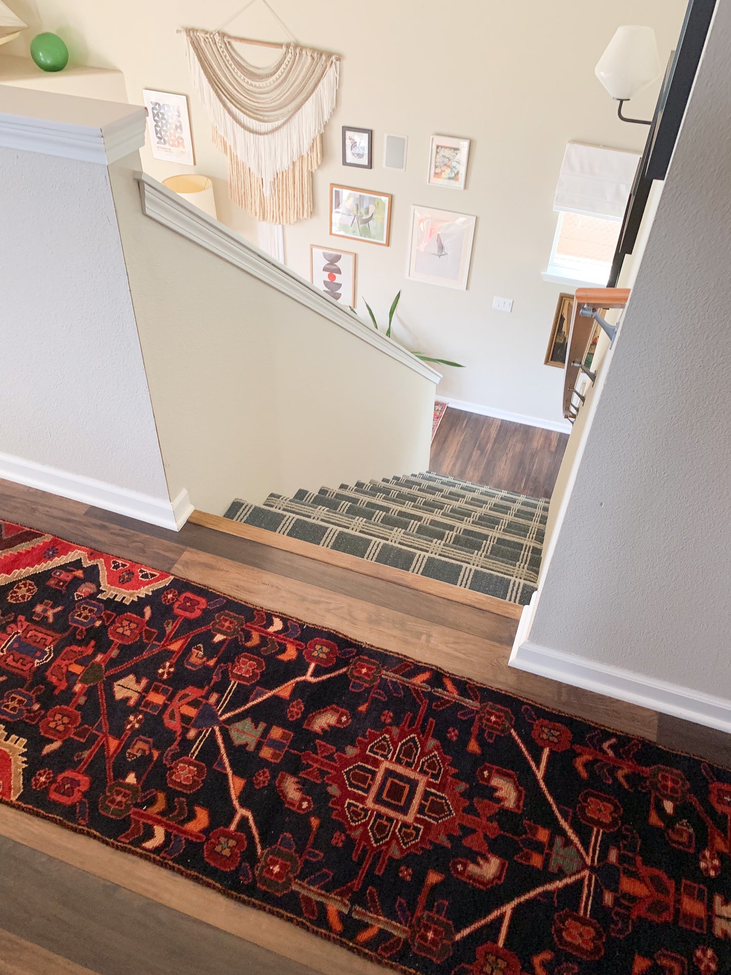 Vintage Persian Runner Rug No. R1158 - 2.2' x 7.4'