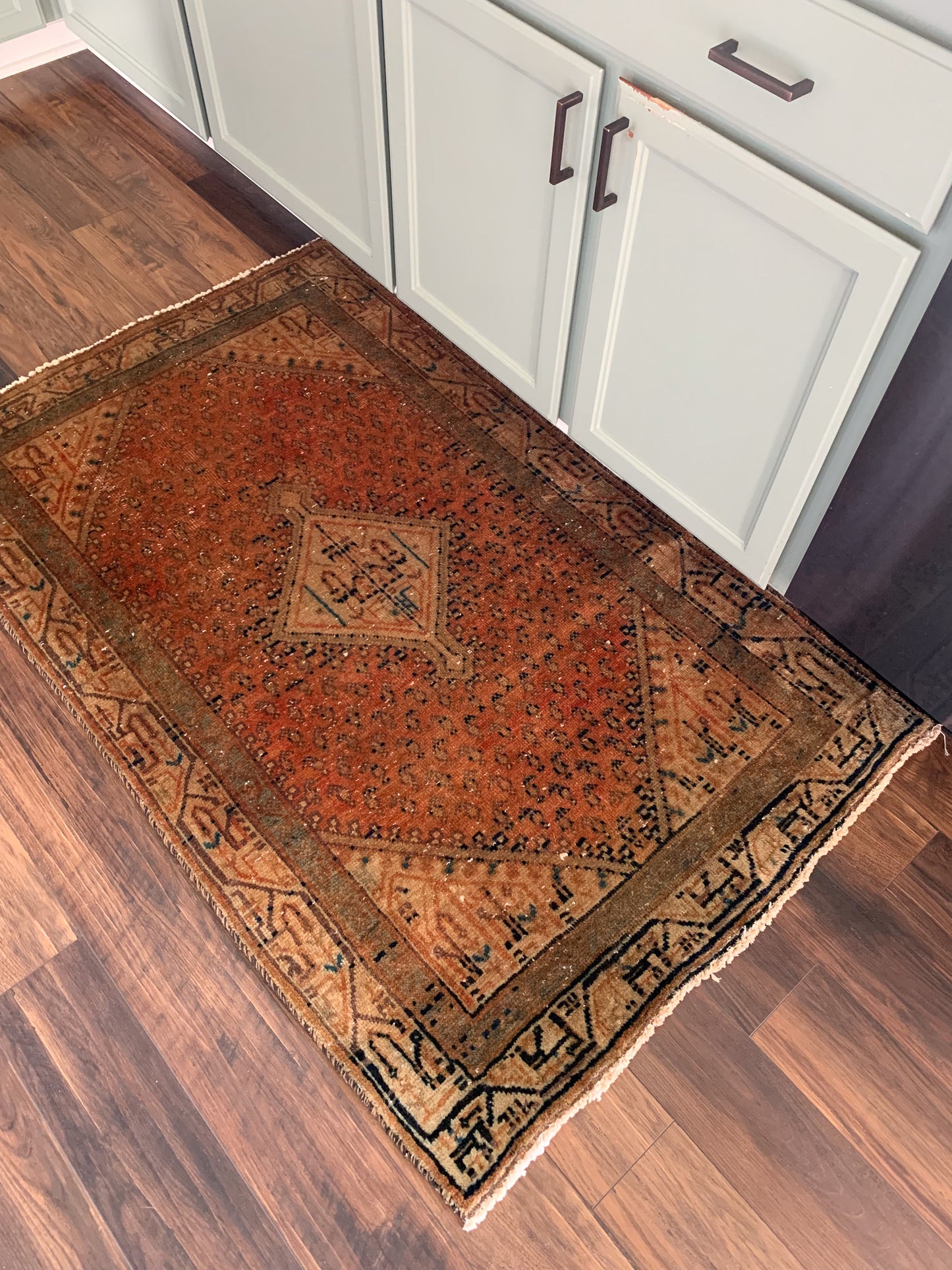 Reserved for Kendall - Vintage Persian Area Rug No. A1160 - 3.1' x 5'