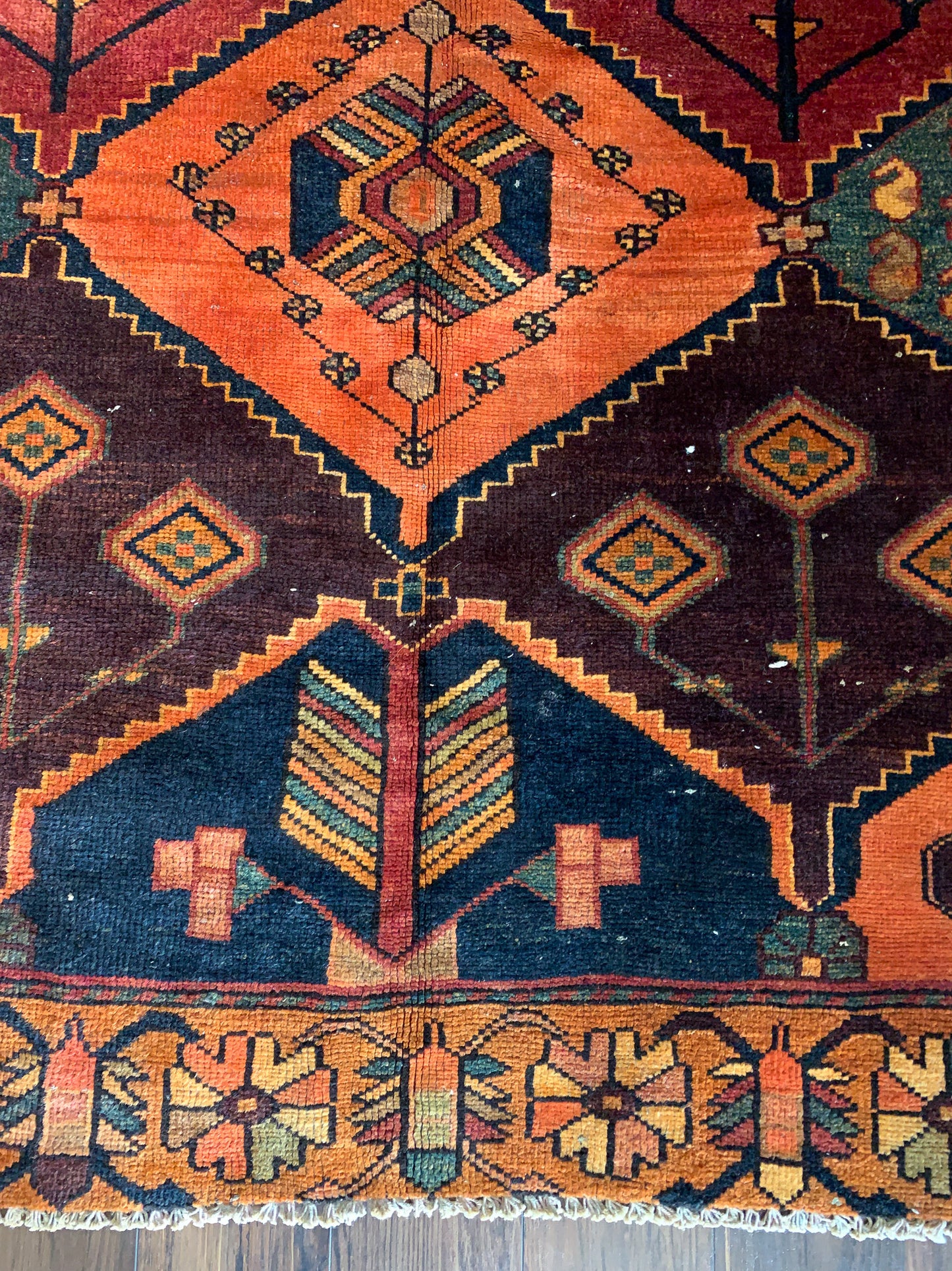 Vintage Persian Area Rug No. A1162 - 4.8' x 8.6'