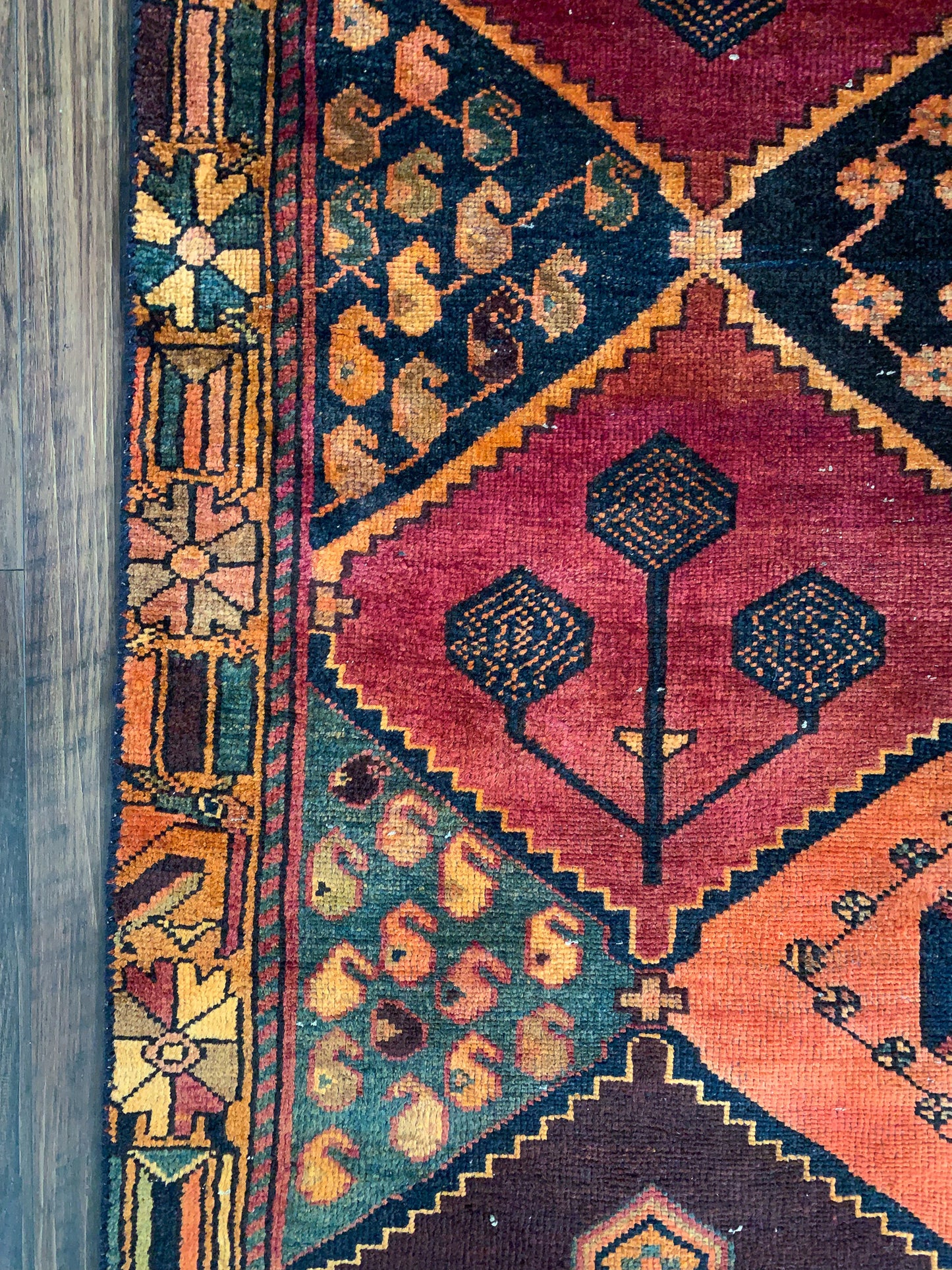 Vintage Persian Area Rug No. A1162 - 4.8' x 8.6'
