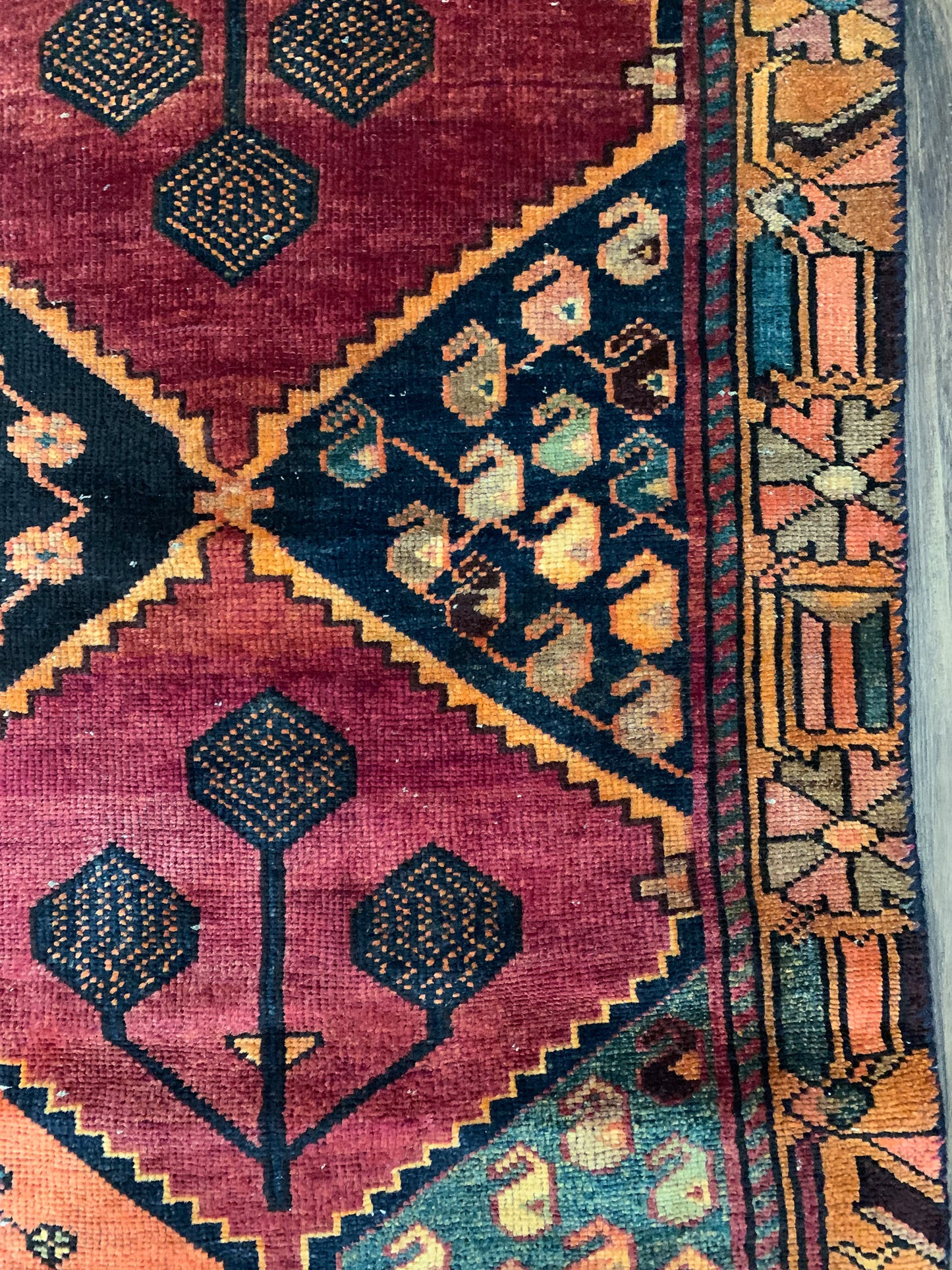 Vintage Persian Area Rug No. A1162 - 4.8' x 8.6'