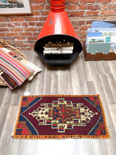 Load image into Gallery viewer, No. 612 - 1.8&#39; x 3.5&#39; Vintage Turkish Mini Rug
