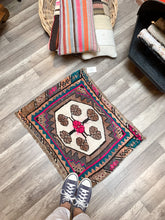 Load image into Gallery viewer, Reserved for Julia - No. 605 - 2.0&#39; x 2.5&#39; Vintage Turkish Mini Rug
