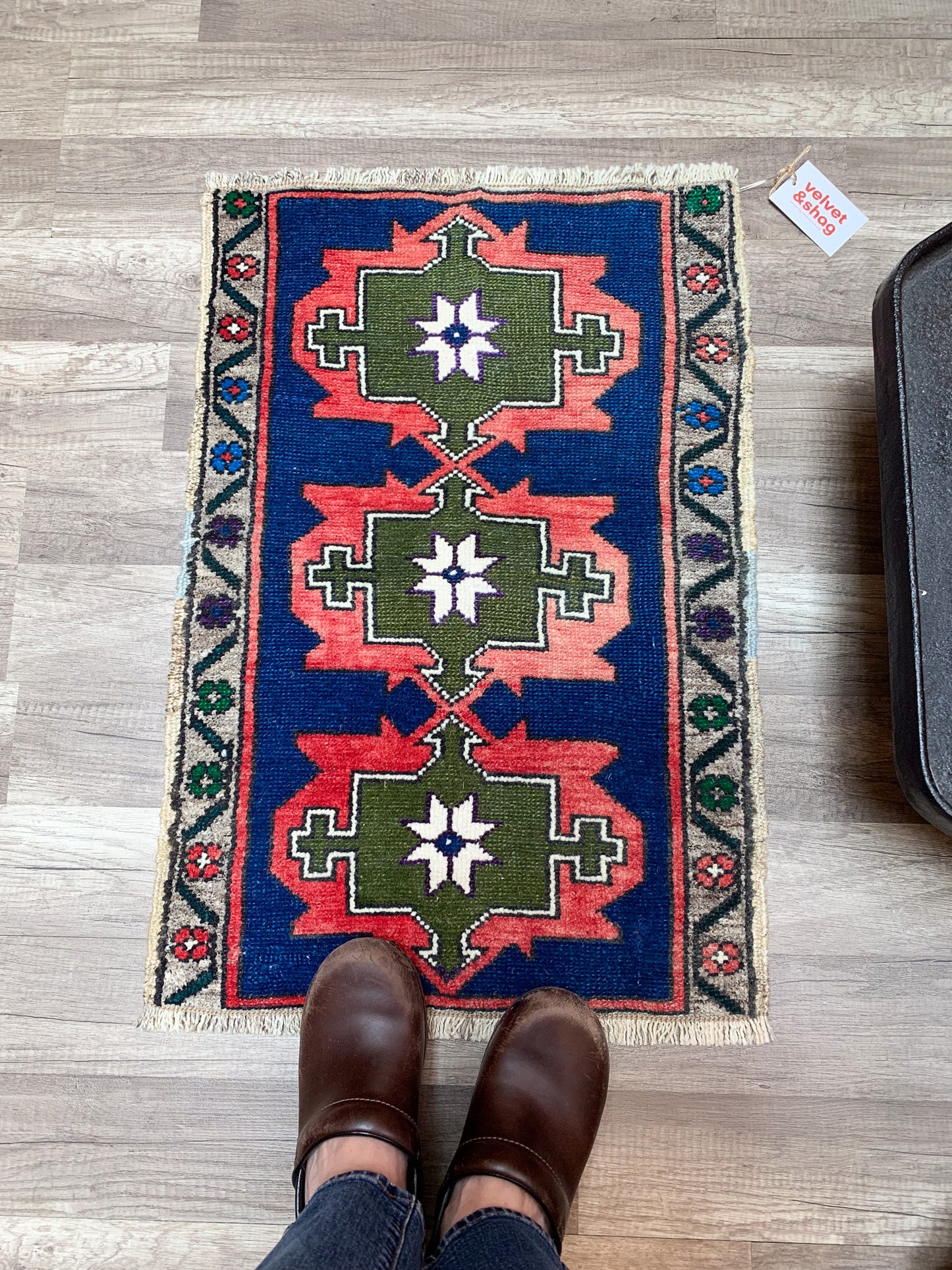Vintage Turkish Mini Rug 1.6'x2.5' - No. 657