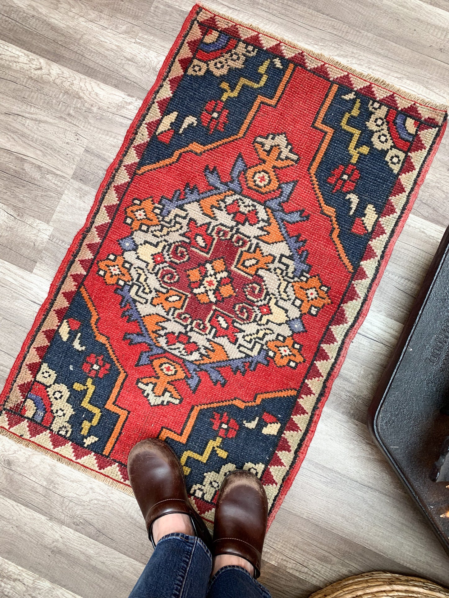 Vintage Turkish Mini Rug 1.9'x3.1' - No. 663