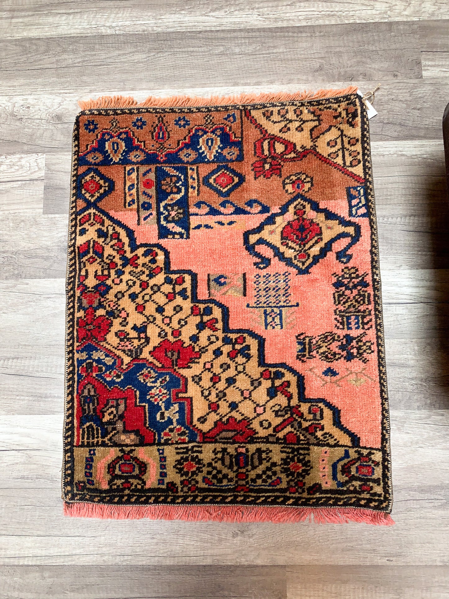 Vintage Turkish Mini Rug 1.5'x2.1' - No. 658