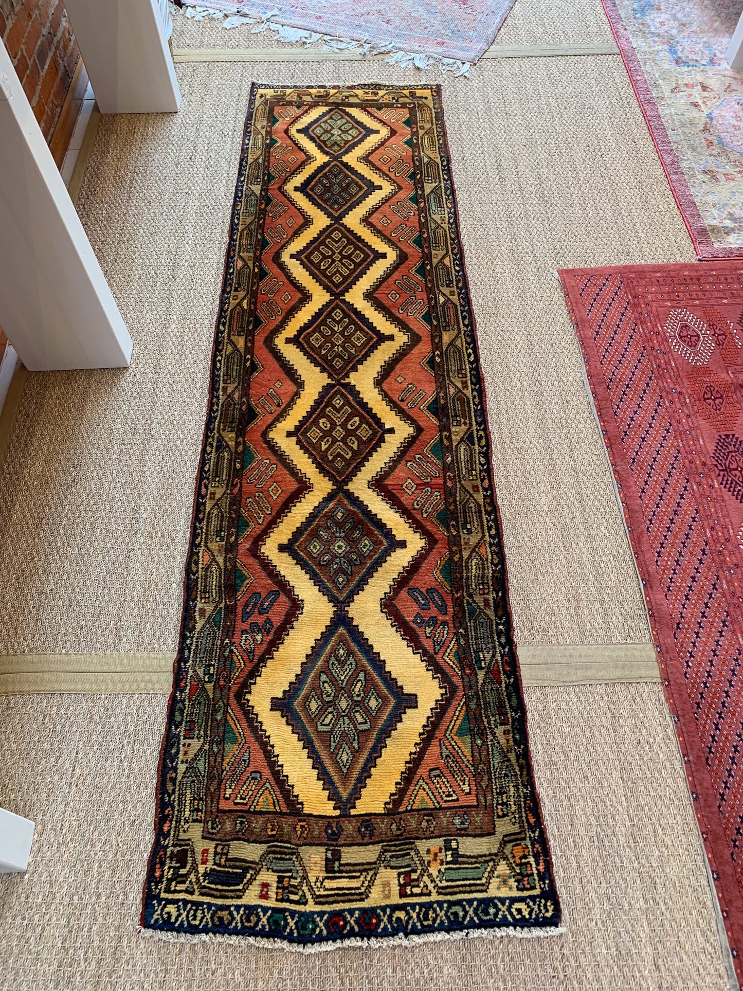 Vintage Persian Runner Rug No. R1168 - 2.5' x 9'