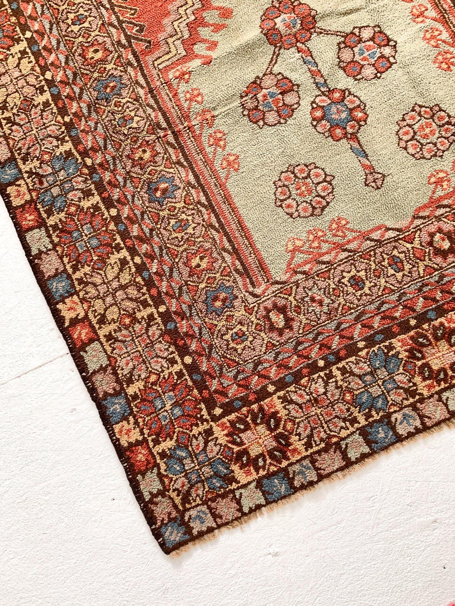 Vintage Turkish Prayer Area Rug - 3.9' x 5.6'