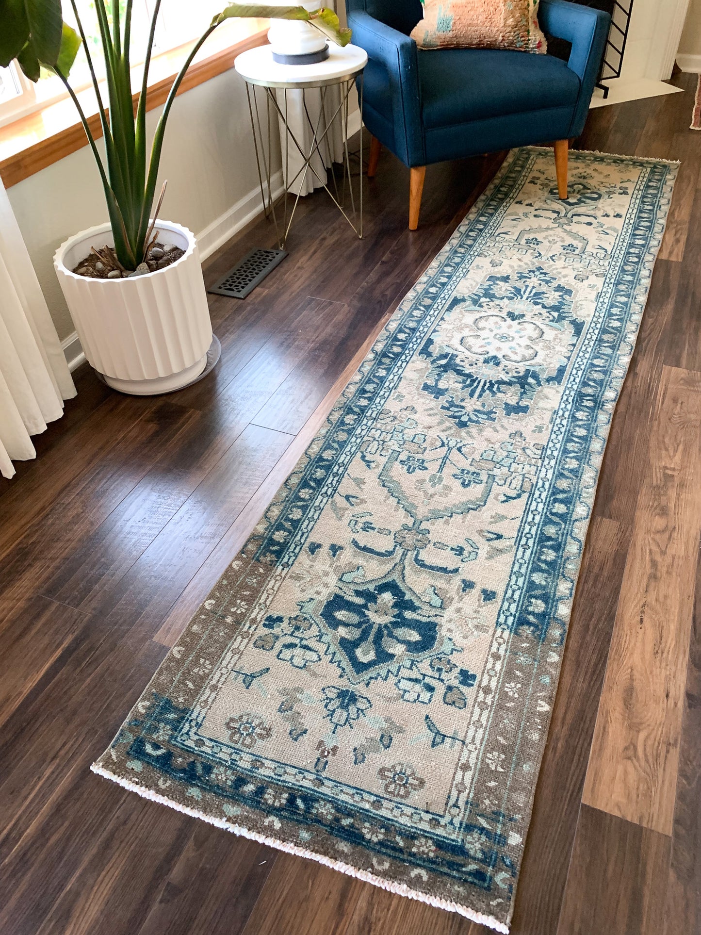 Reserved for Lisa - No. R1132 - 2.4' x 10.1' Vintage Persian Zencan Runner Rug