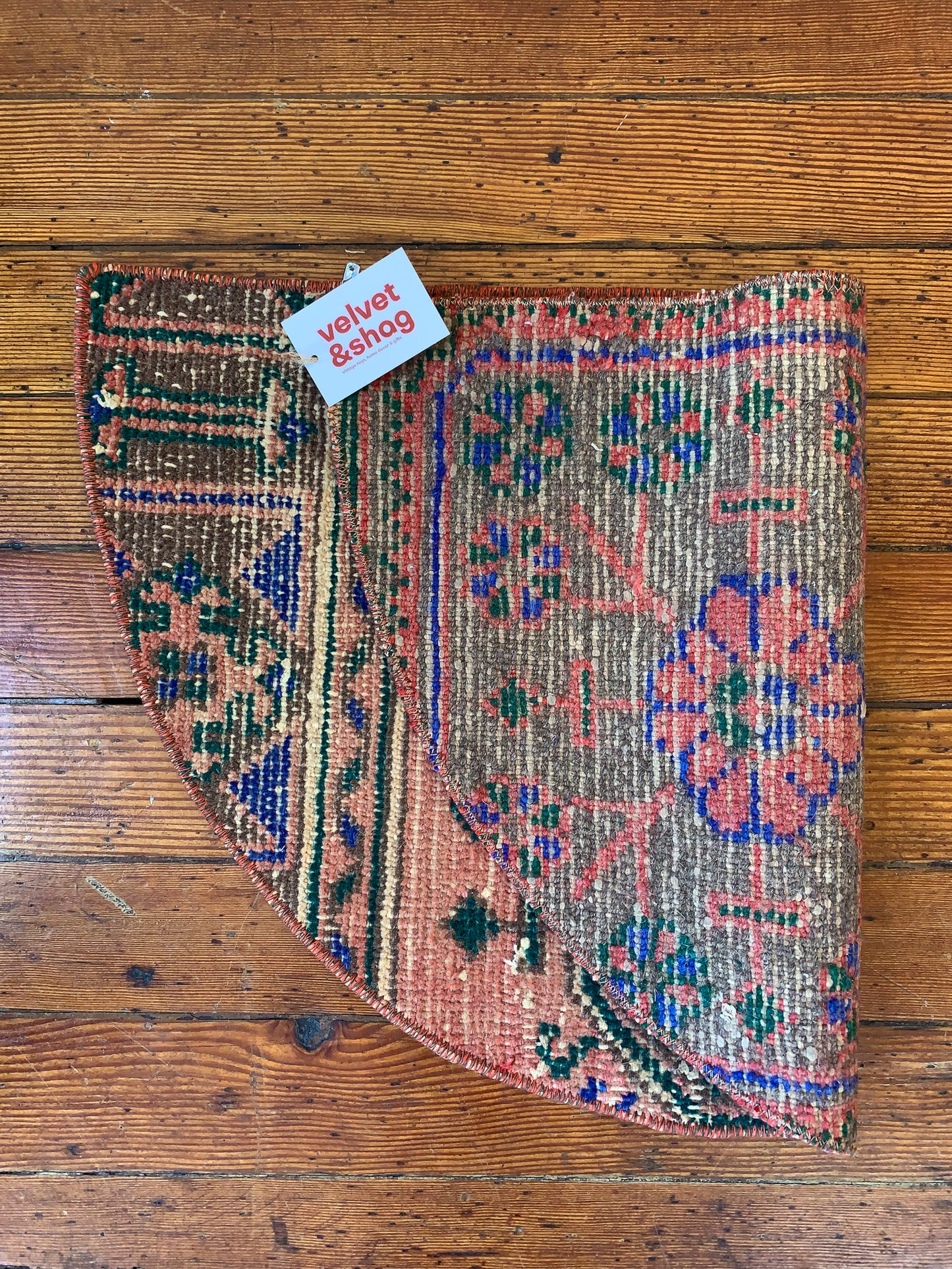 Reserved for Wendy - Vintage Turkish Mini Semi Circle Rug 1.5'x2.5' - No. SC105