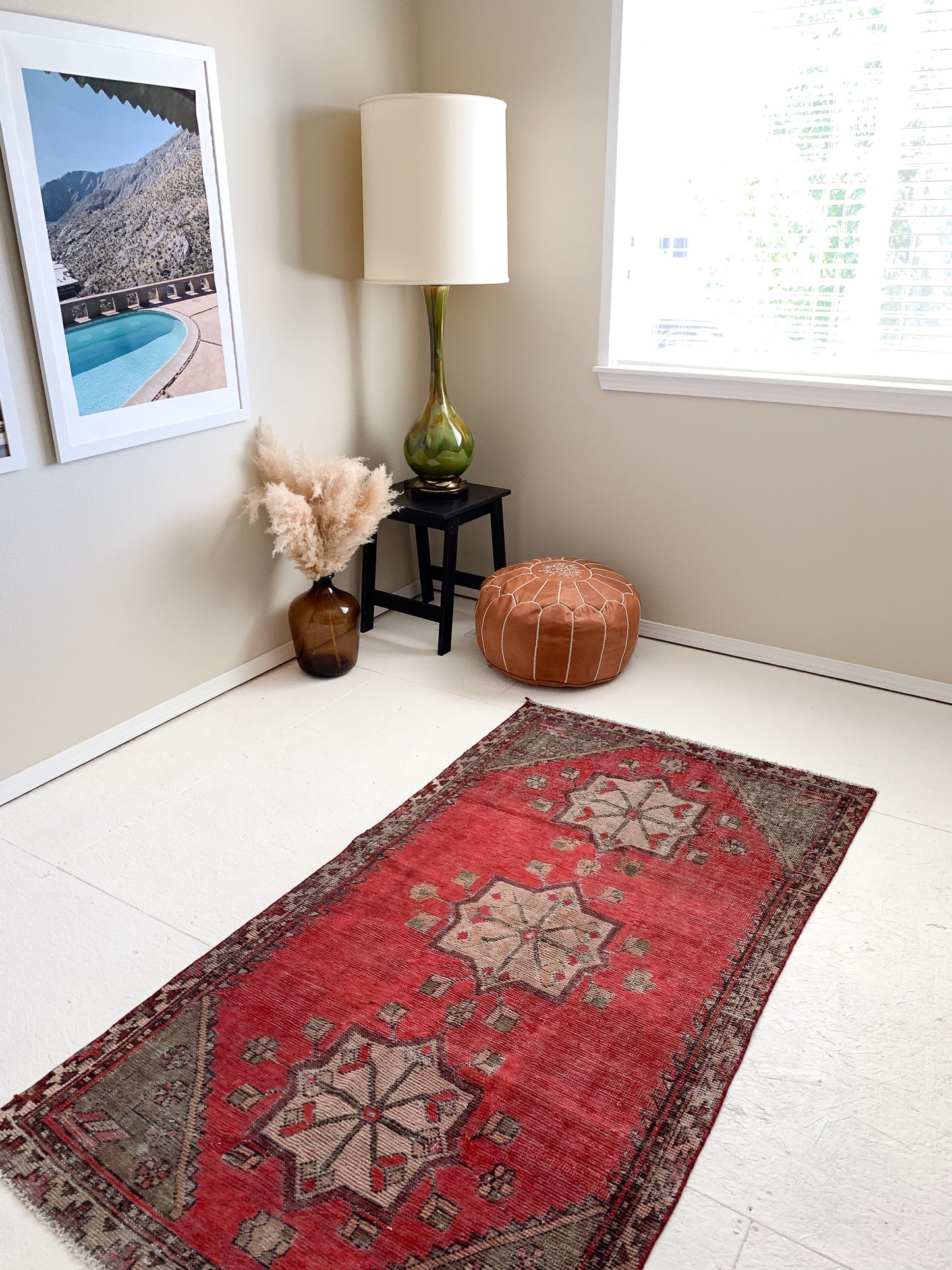 No. A1071 - 3.3' x 6.2' Vintage Turkish Area Rug