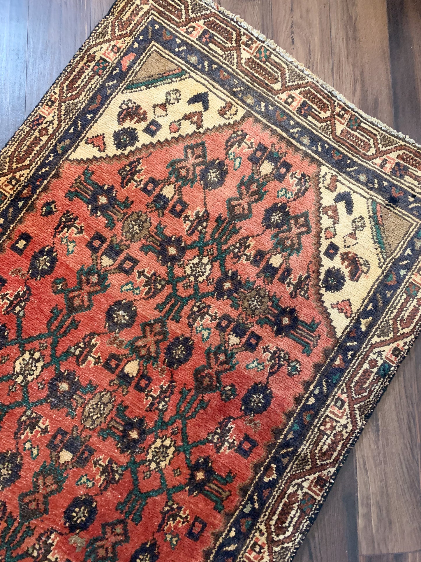 Vintage Persian Runner Rug No. R1179 - 3.2' x 9.0'