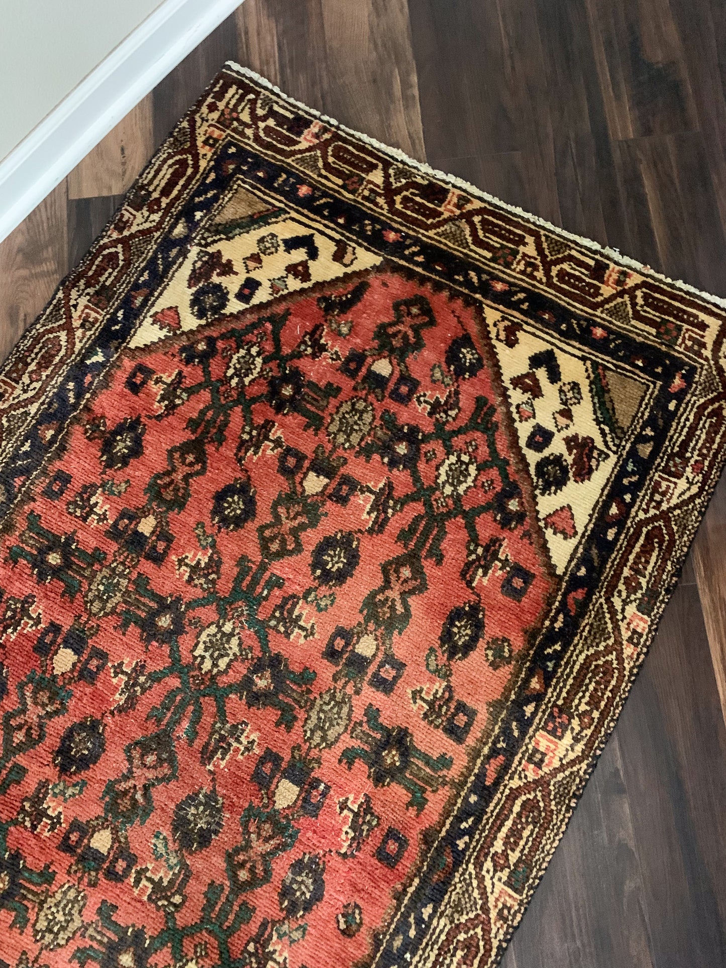 Vintage Persian Runner Rug No. R1179 - 3.2' x 9.0'
