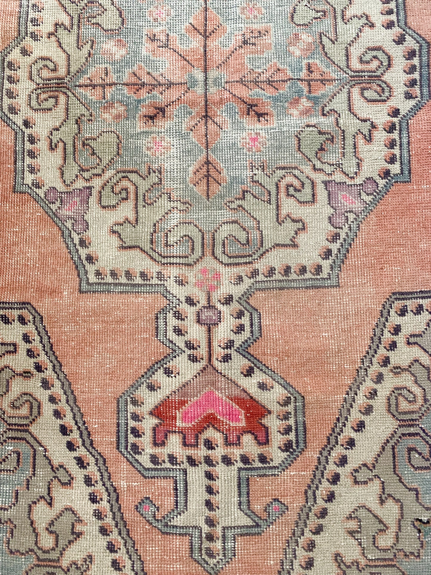 Vintage Turkish Area Rug No. A1180 - 4.1' x 7.6'