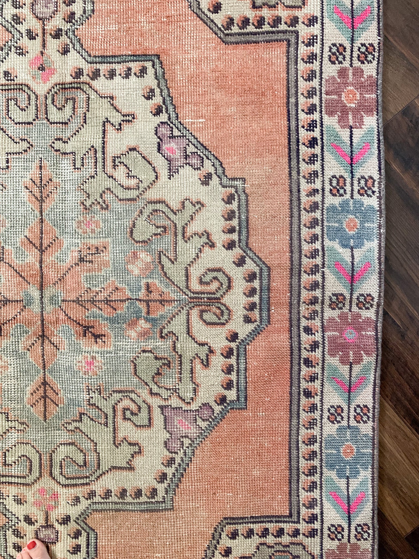 Vintage Turkish Area Rug No. A1180 - 4.1' x 7.6'