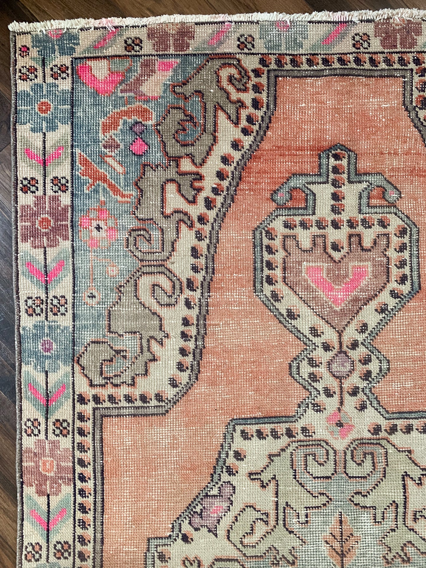 Vintage Turkish Area Rug No. A1180 - 4.1' x 7.6'