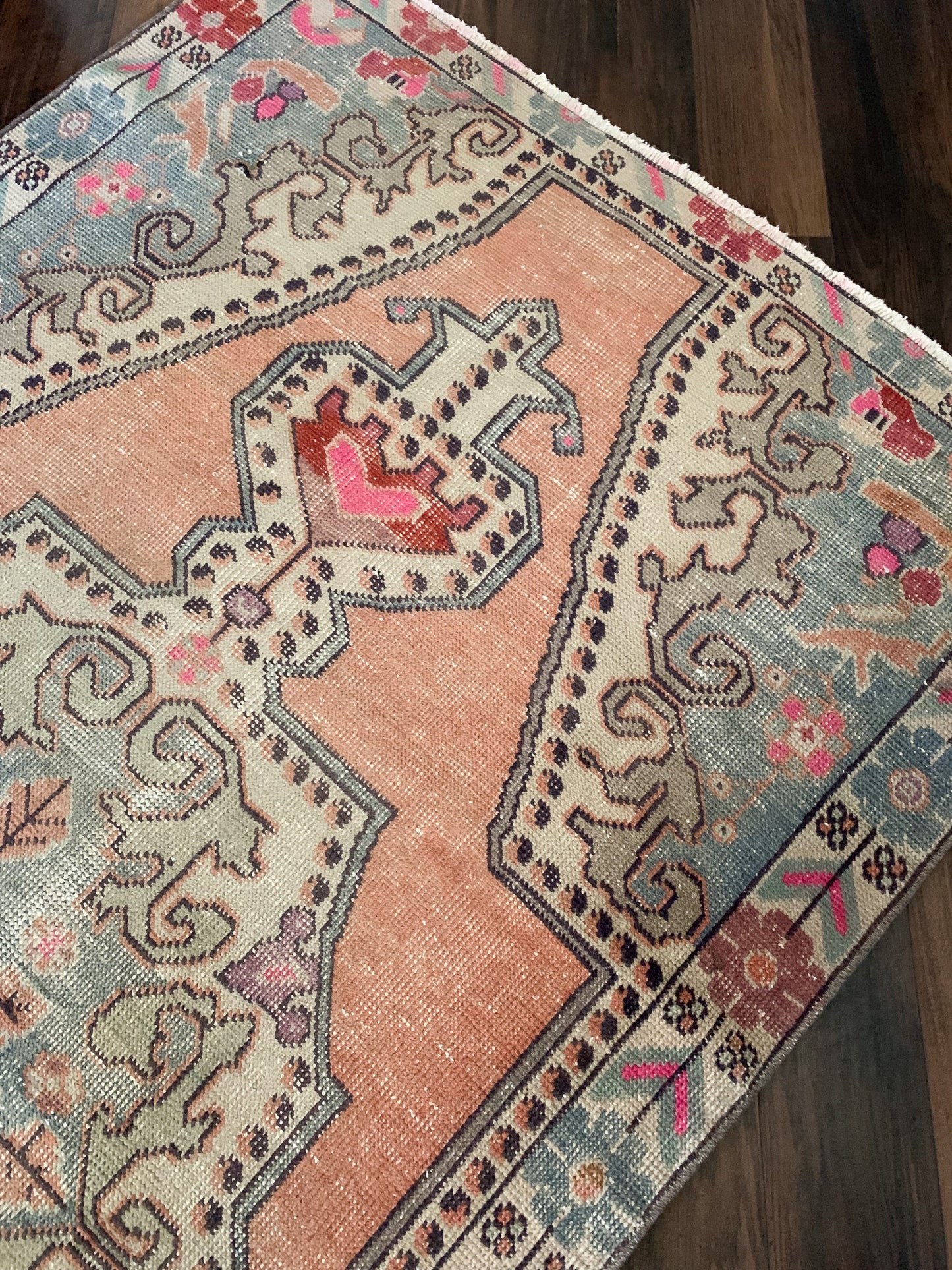 Vintage Turkish Area Rug No. A1180 - 4.1' x 7.6'
