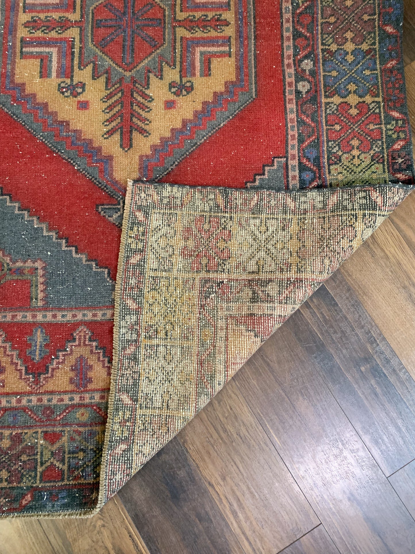 Vintage Turkish Area Rug No. A1182 - 3.8' x 6.4'