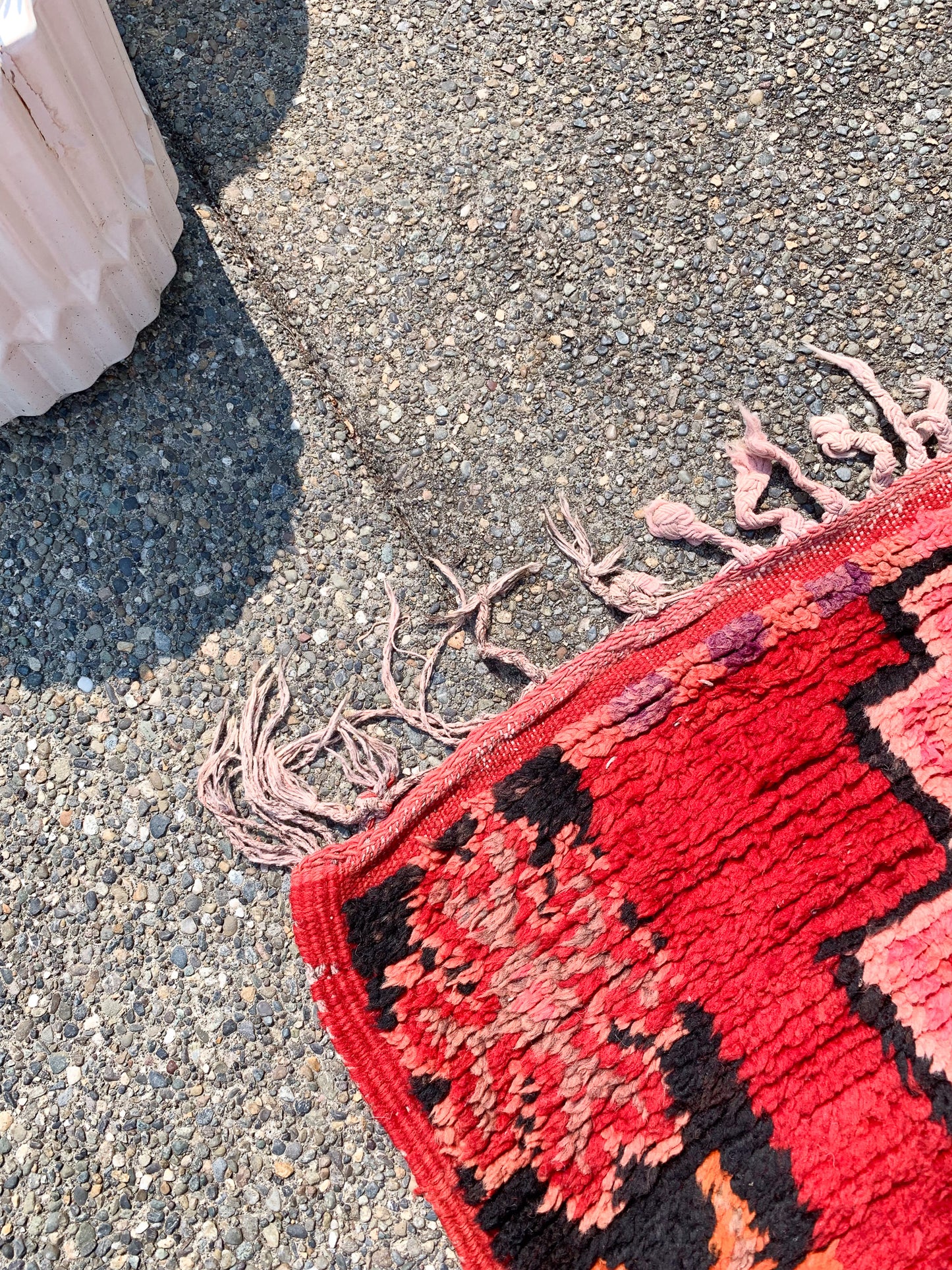 No. A1085 - 6.0' x 11.8' Vintage Moroccan Bejaad Area Rug