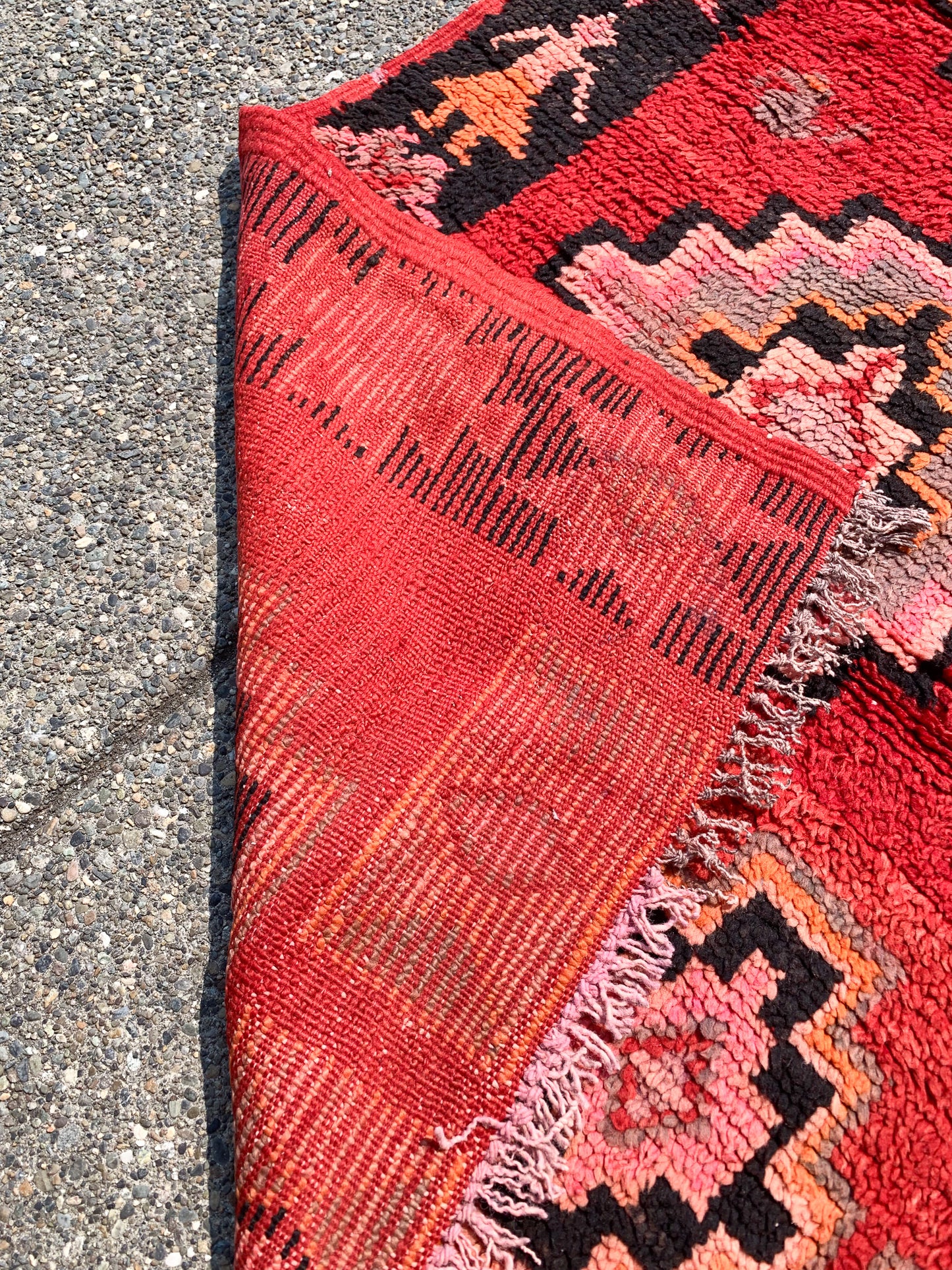 No. A1085 - 6.0' x 11.8' Vintage Moroccan Bejaad Area Rug