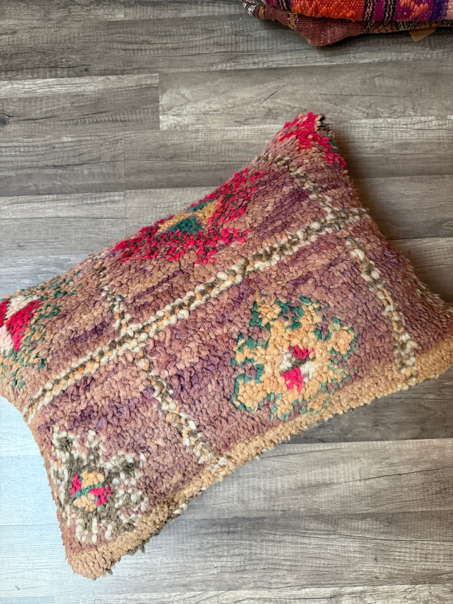 No. P414 - 15" X 22" Moroccan Rug Pillow Cover