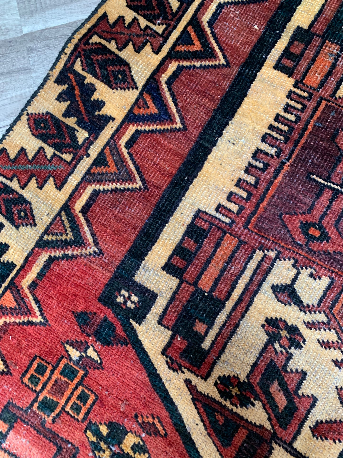Vintage Persian Area Rug No. A1173 - 4.5' x 6.5'