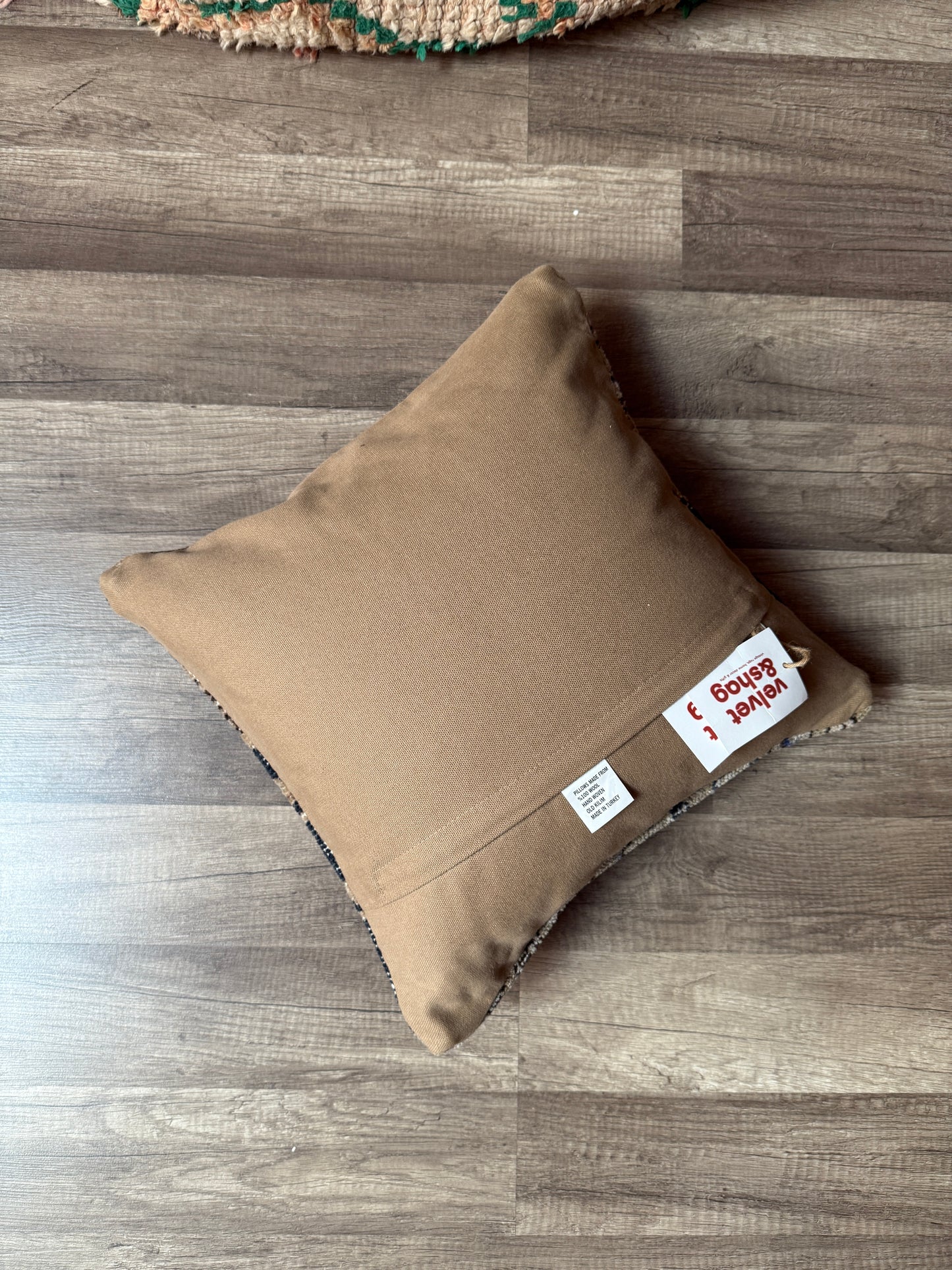 No. P361- 16" X 16" Turkish Rug Pillow Cover
